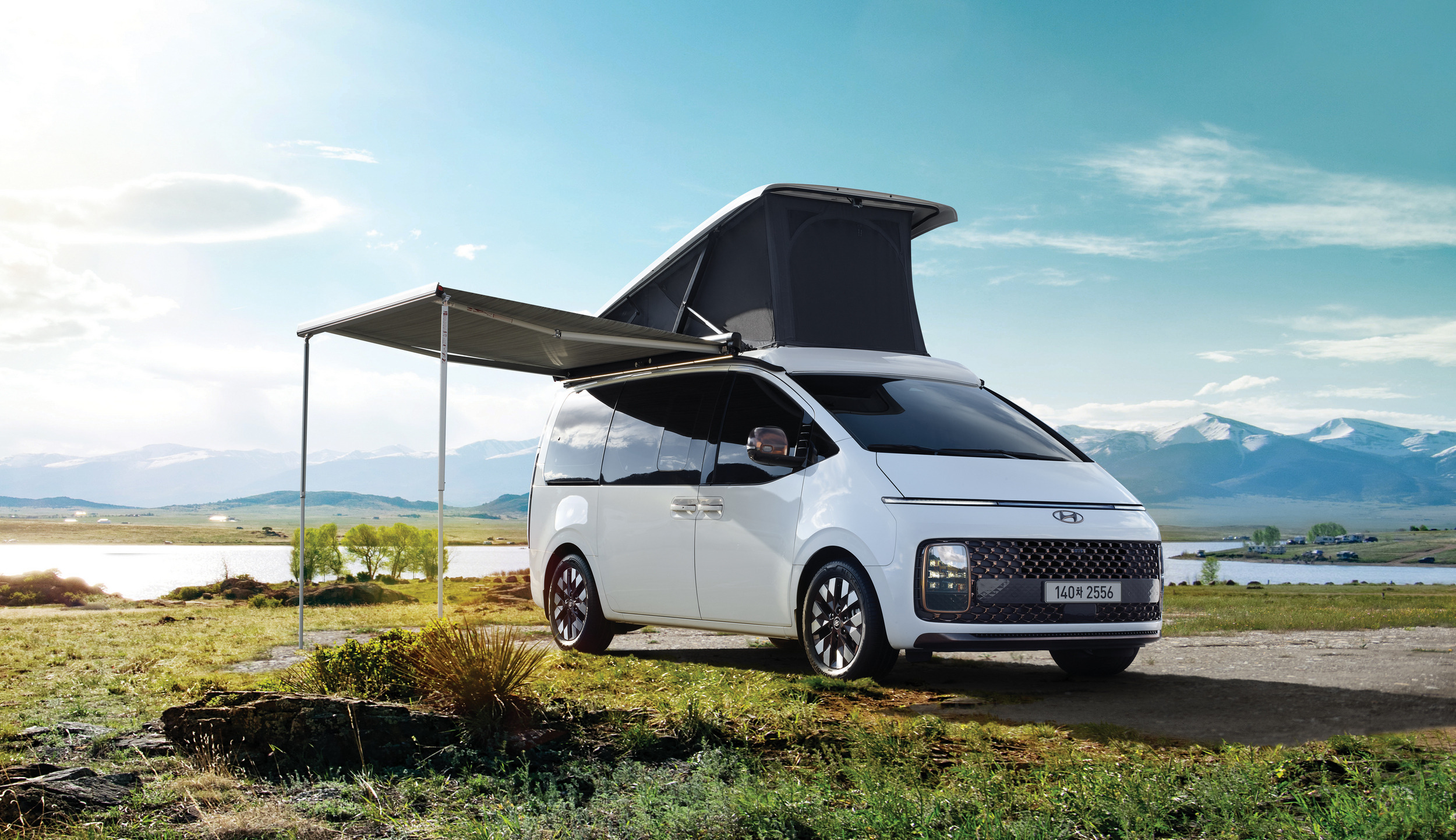 Hyundai Staria Camper Concept 121 1