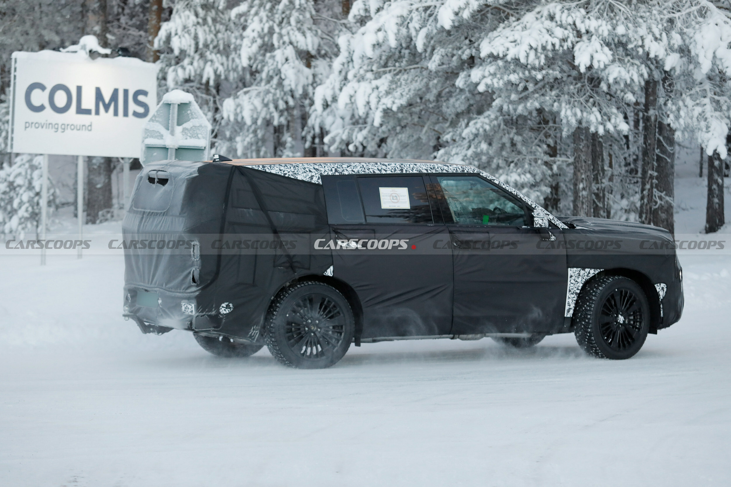 2027 Hyundai Santa Fe 127 8