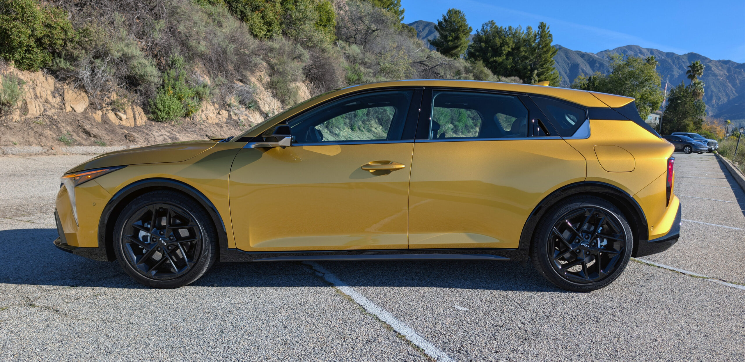 2026 Kia K4 Hatchback GT-Line Turbo by Stephen Rivers for Carscoops 15