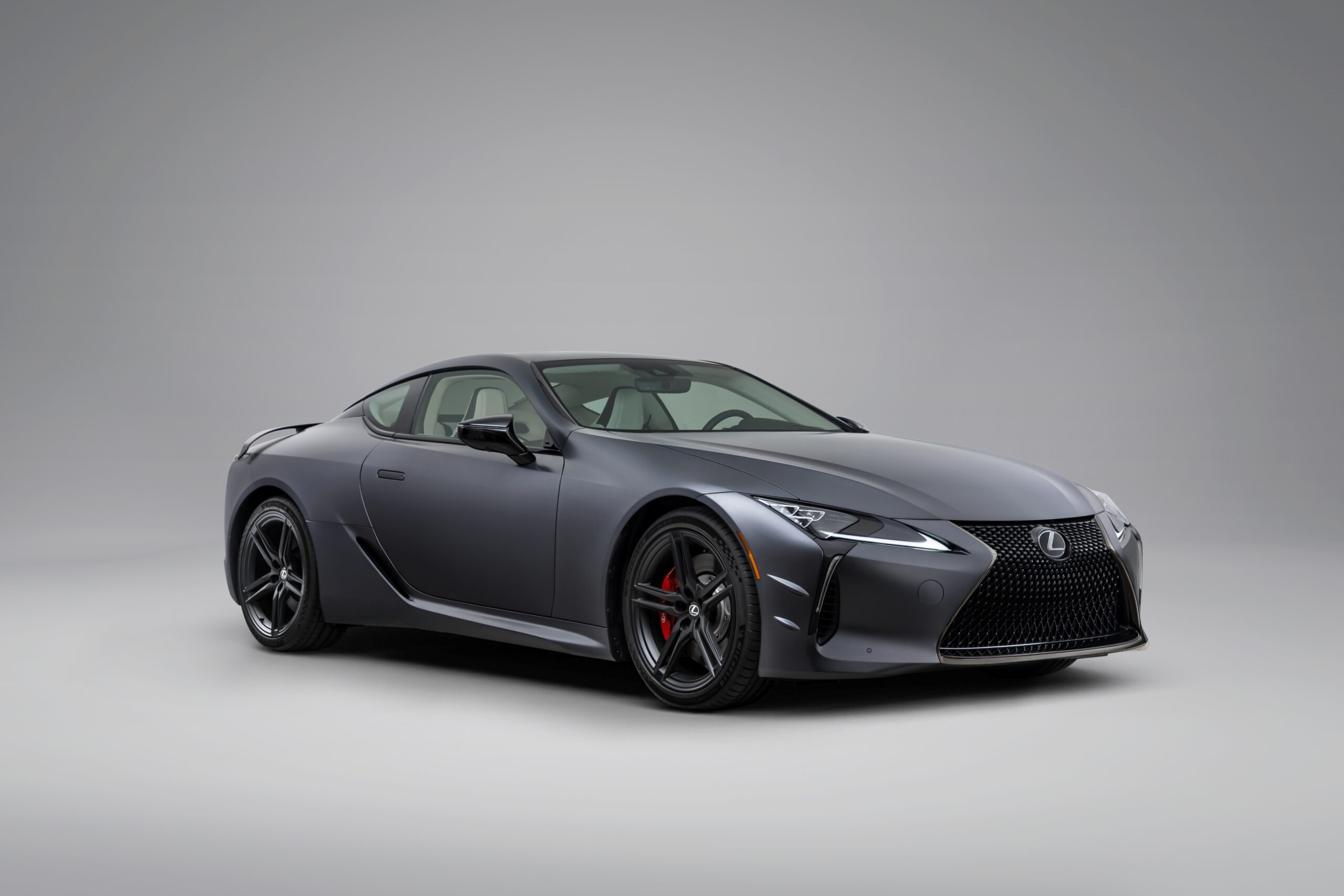 2026_LC500_-Coupe_HERO