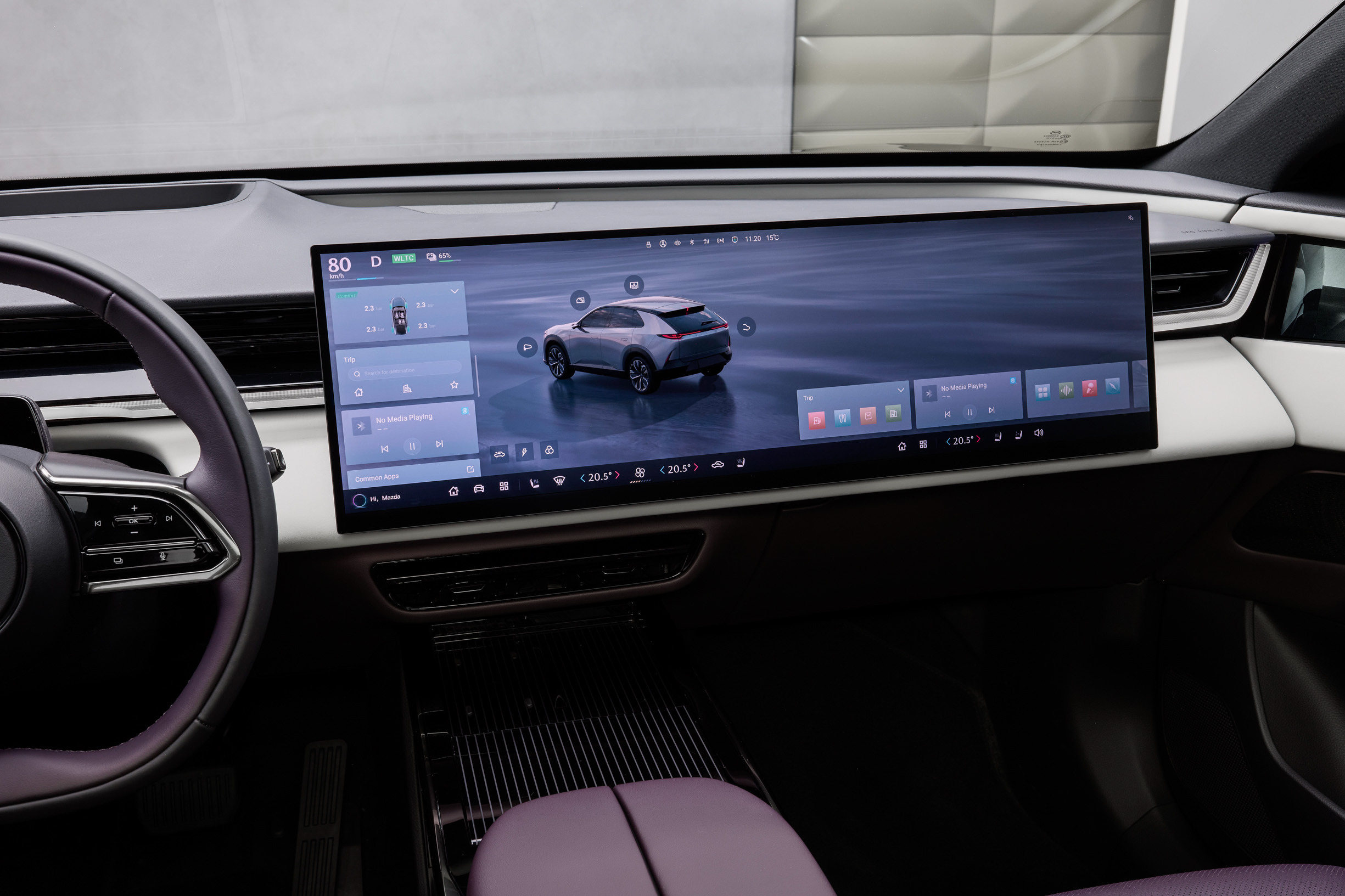 Mazda CX-6e interior 00009