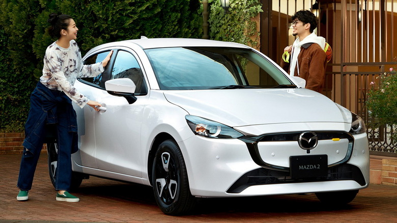 2026 Mazda2 - Japan (6)