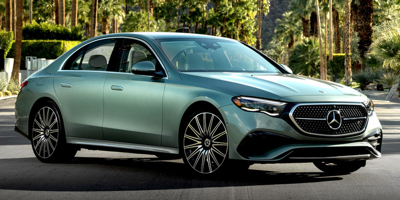 2024_MercedesBenz_E350_03-source copy