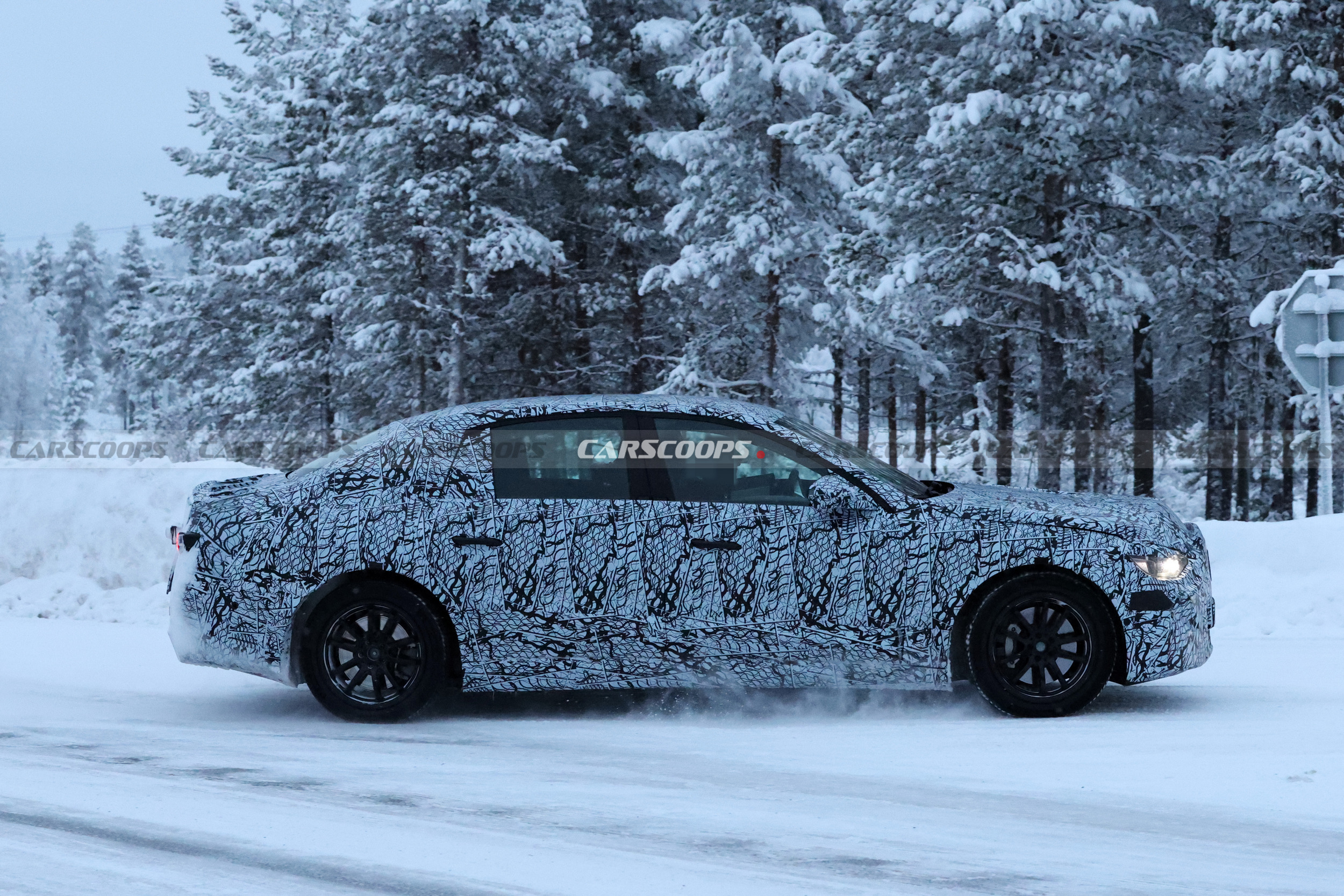 2028 Mercedes E-Class EV 116 8