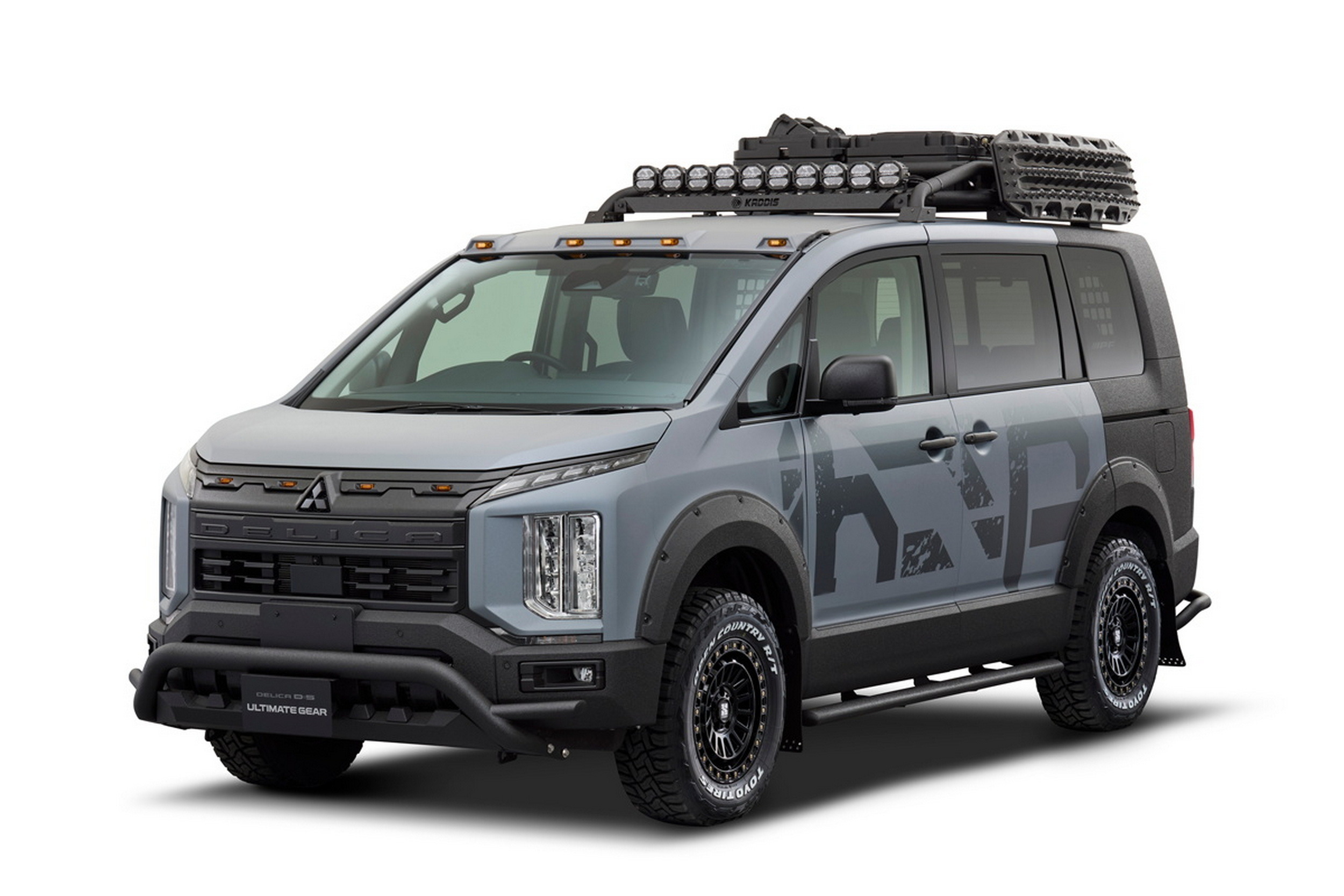Mitsubishi Delica D5 Ultimate Gear