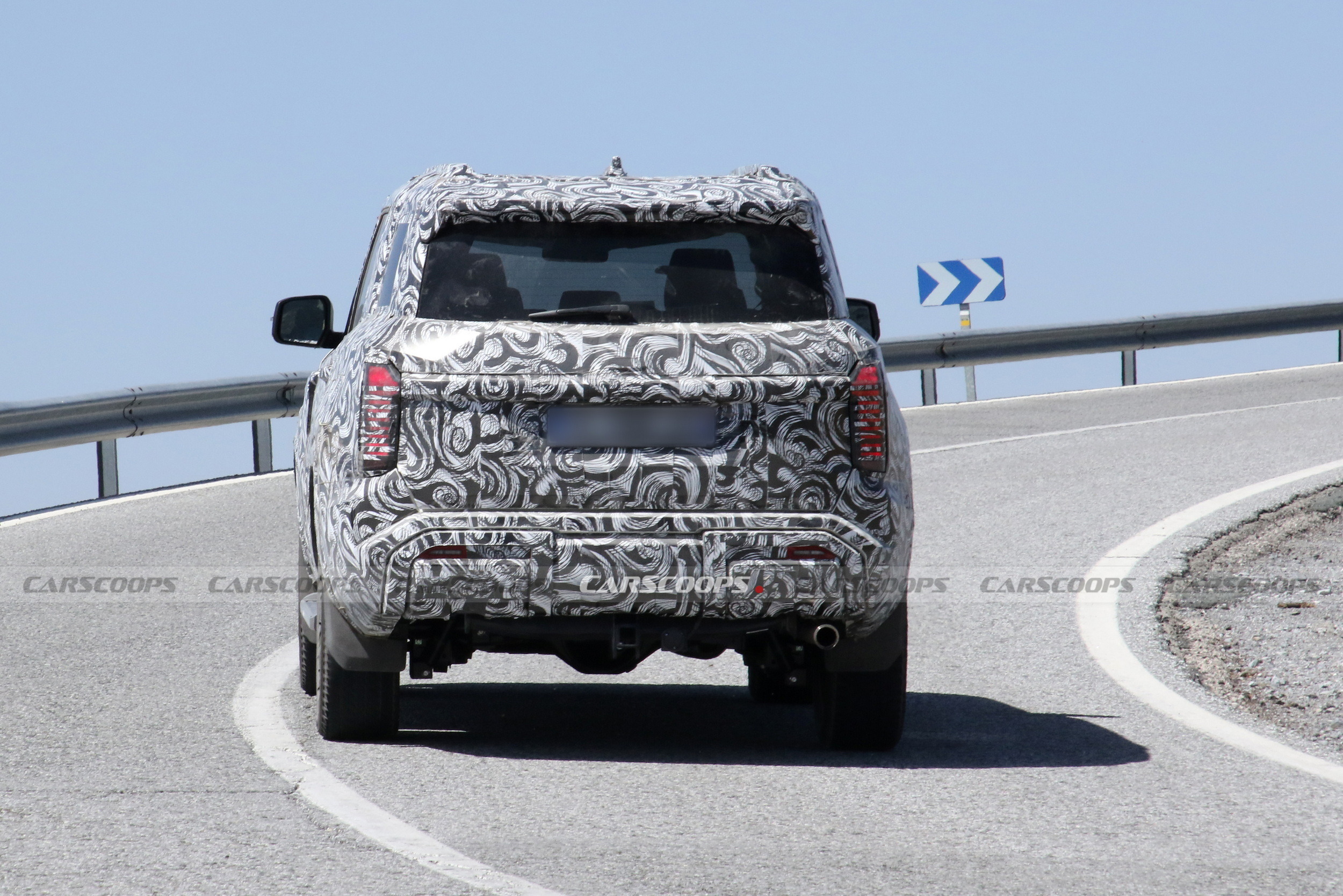 Mitsubishi Pajero Scoop (12)