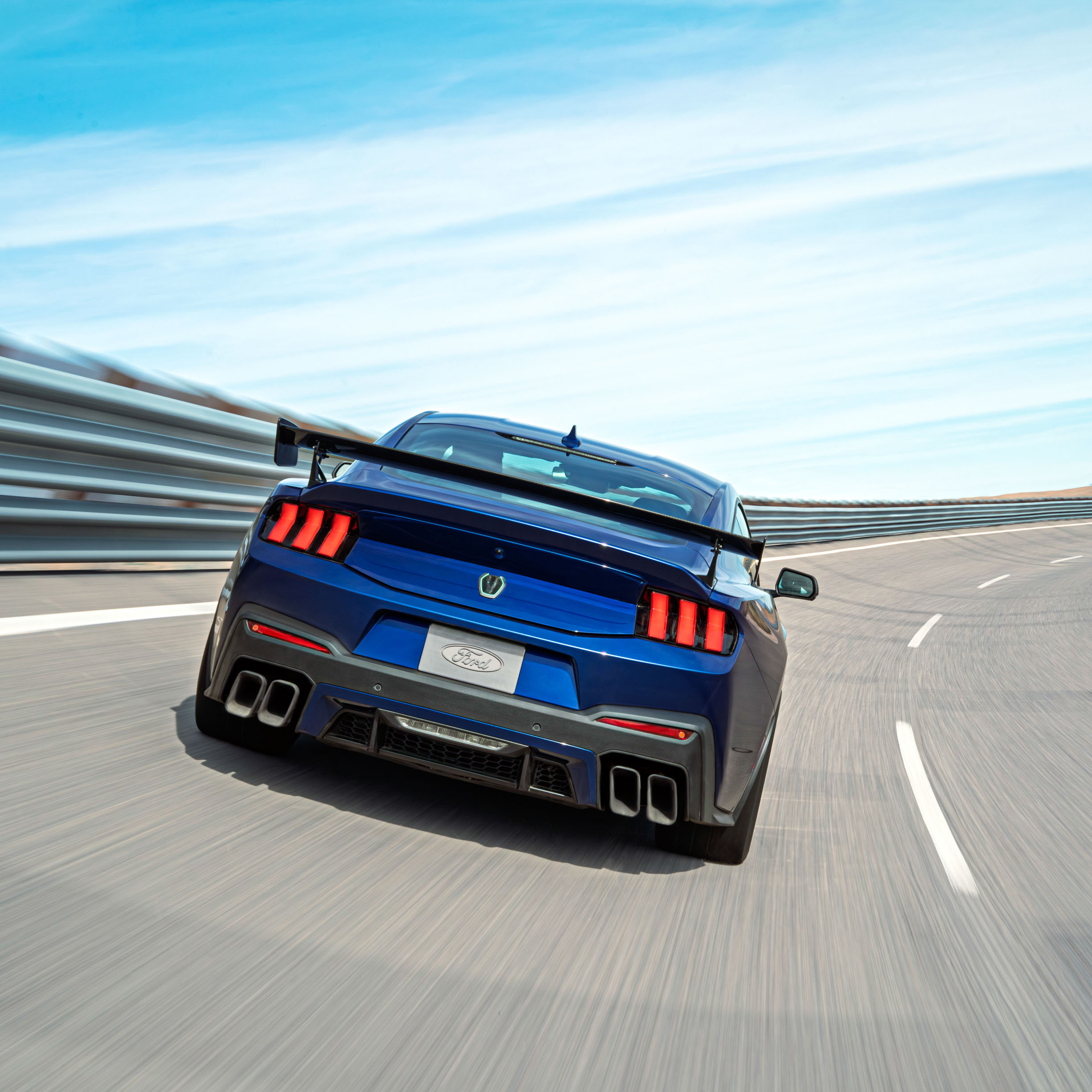2026 Ford Mustang Dark Horse SC 00024