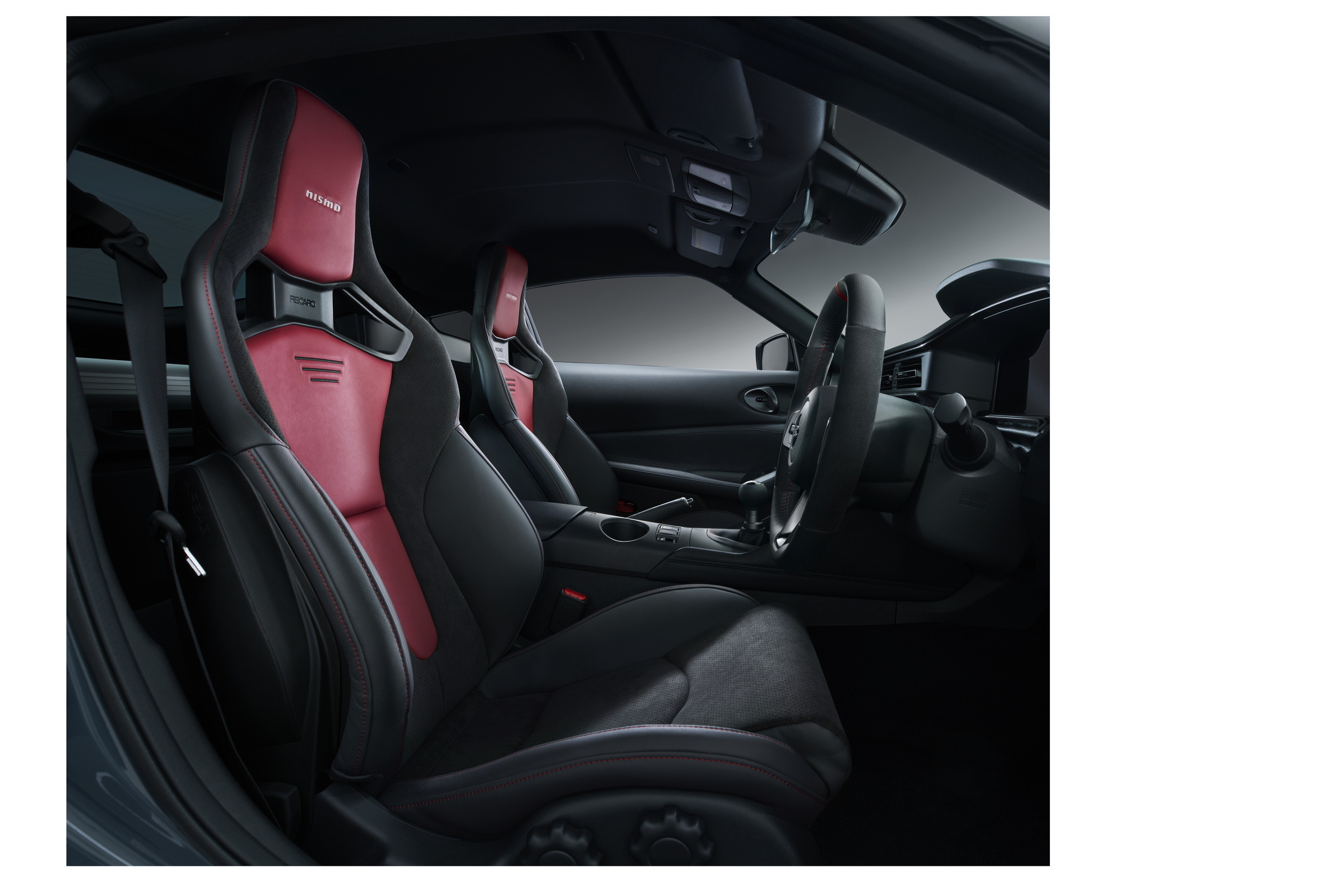 Nissan Fairlady Z Nismo (3)