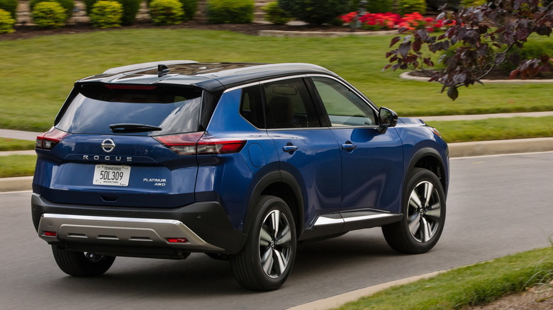 2021 Nissan Rogue_Blue-12rrrrr