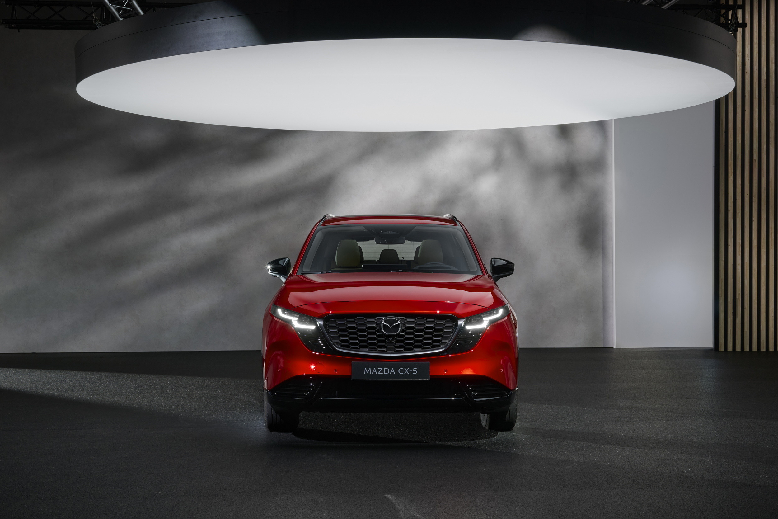 mazda_cx-5_germany_src_still_01