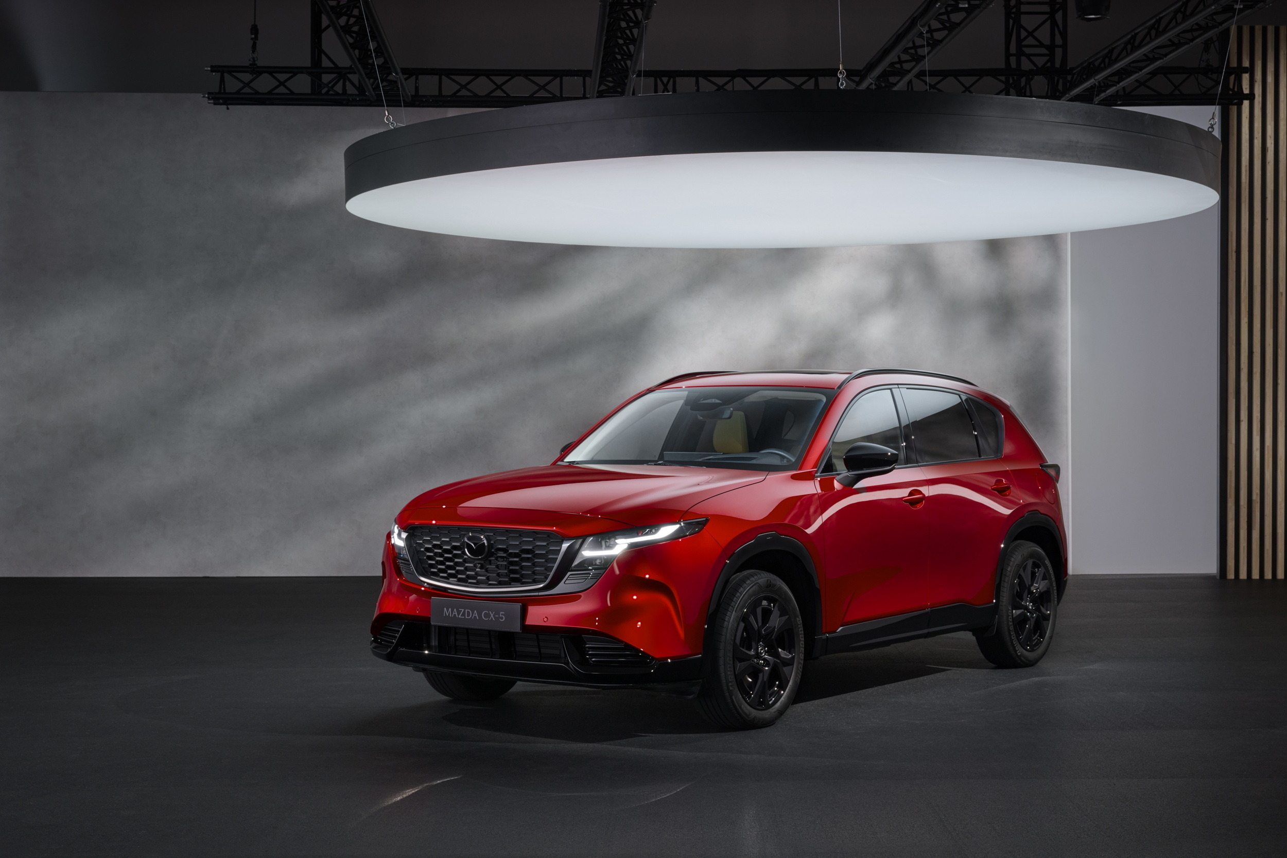 mazda_cx-5_germany_src_still_03