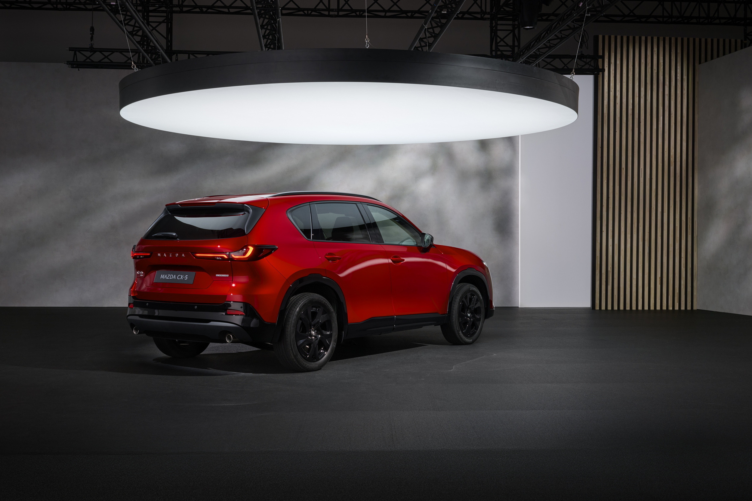 mazda_cx-5_germany_src_still_05