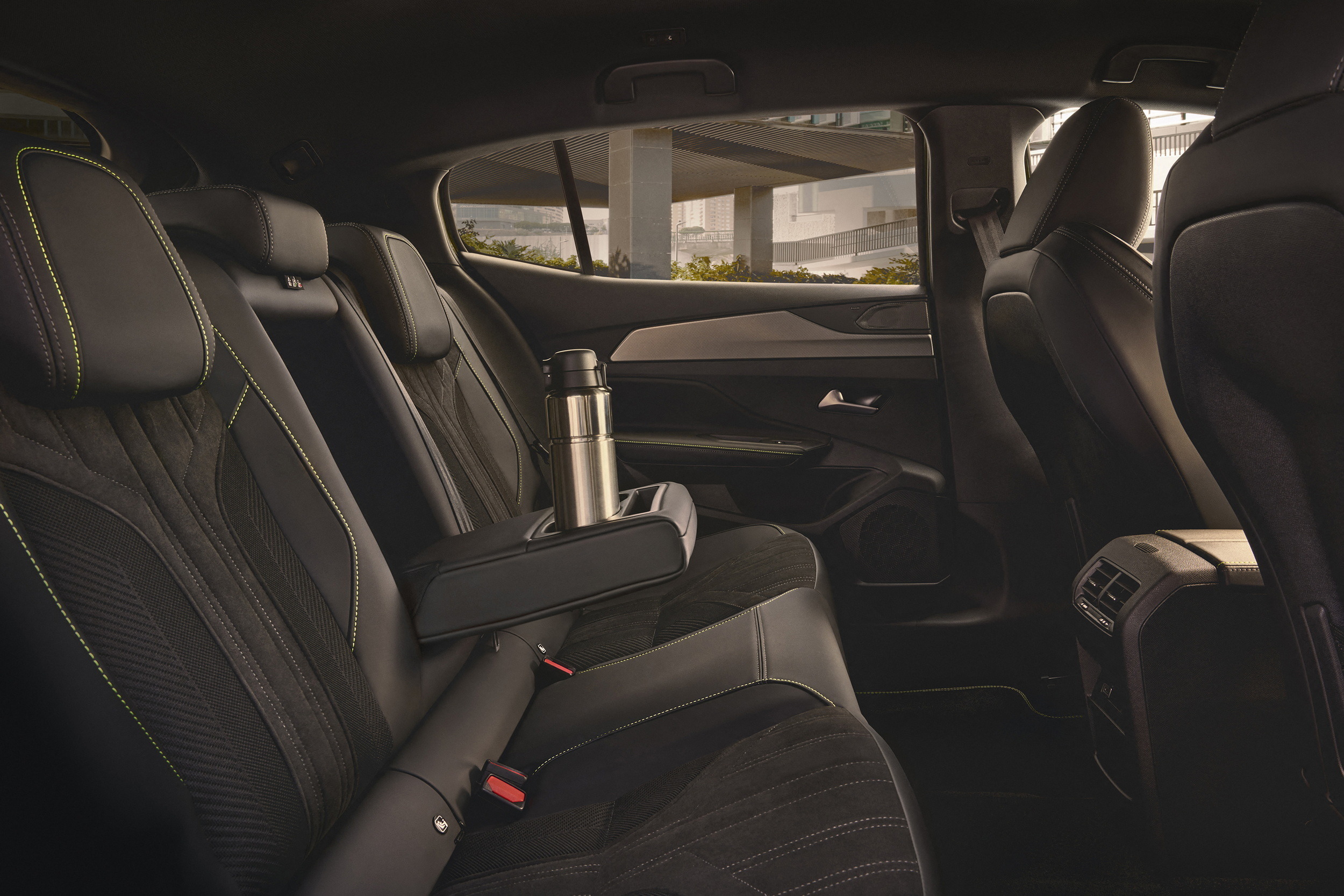 2026 Peugeot 408 (38)