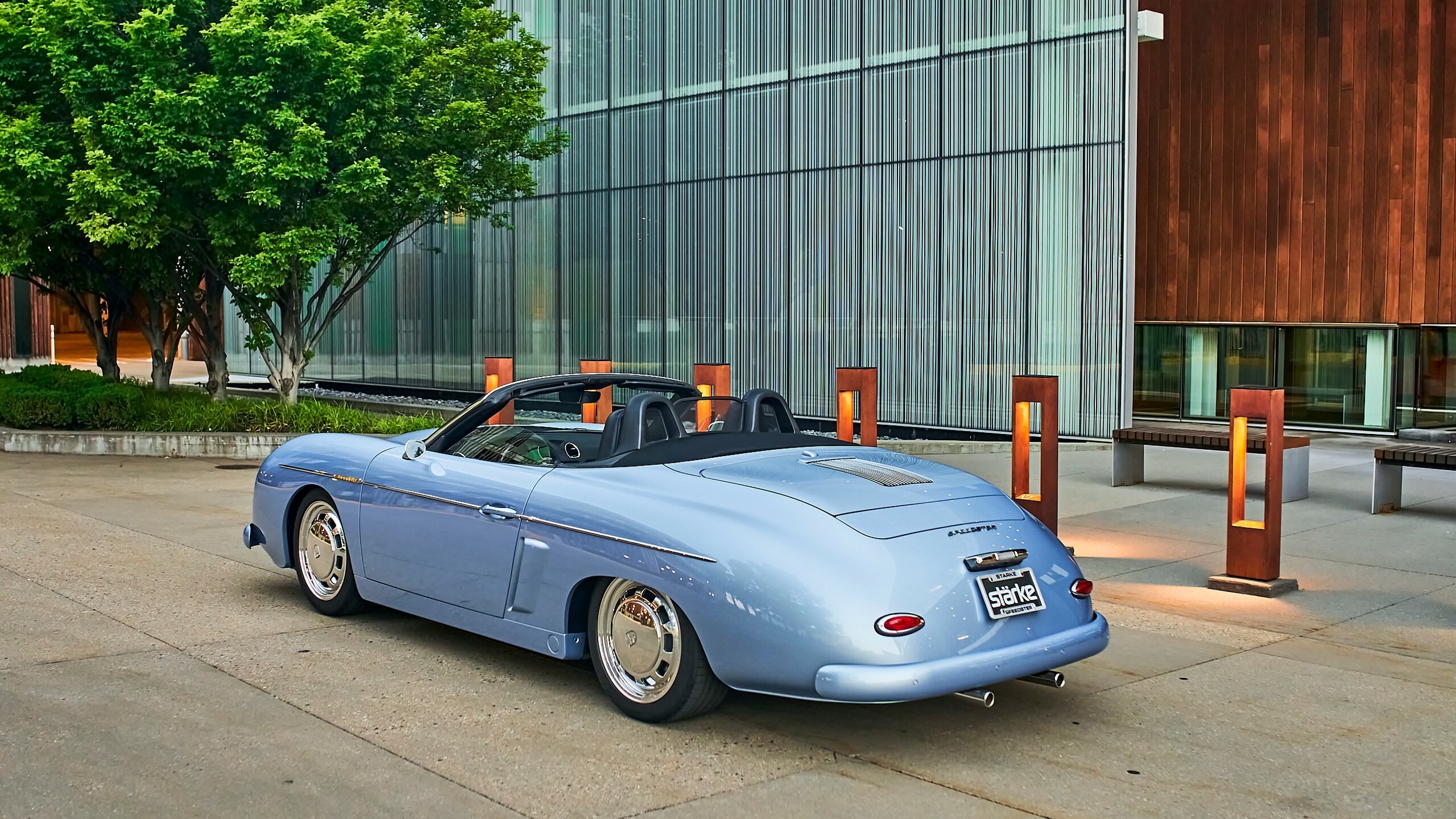 Starke Porsche 718 Speedster - 12