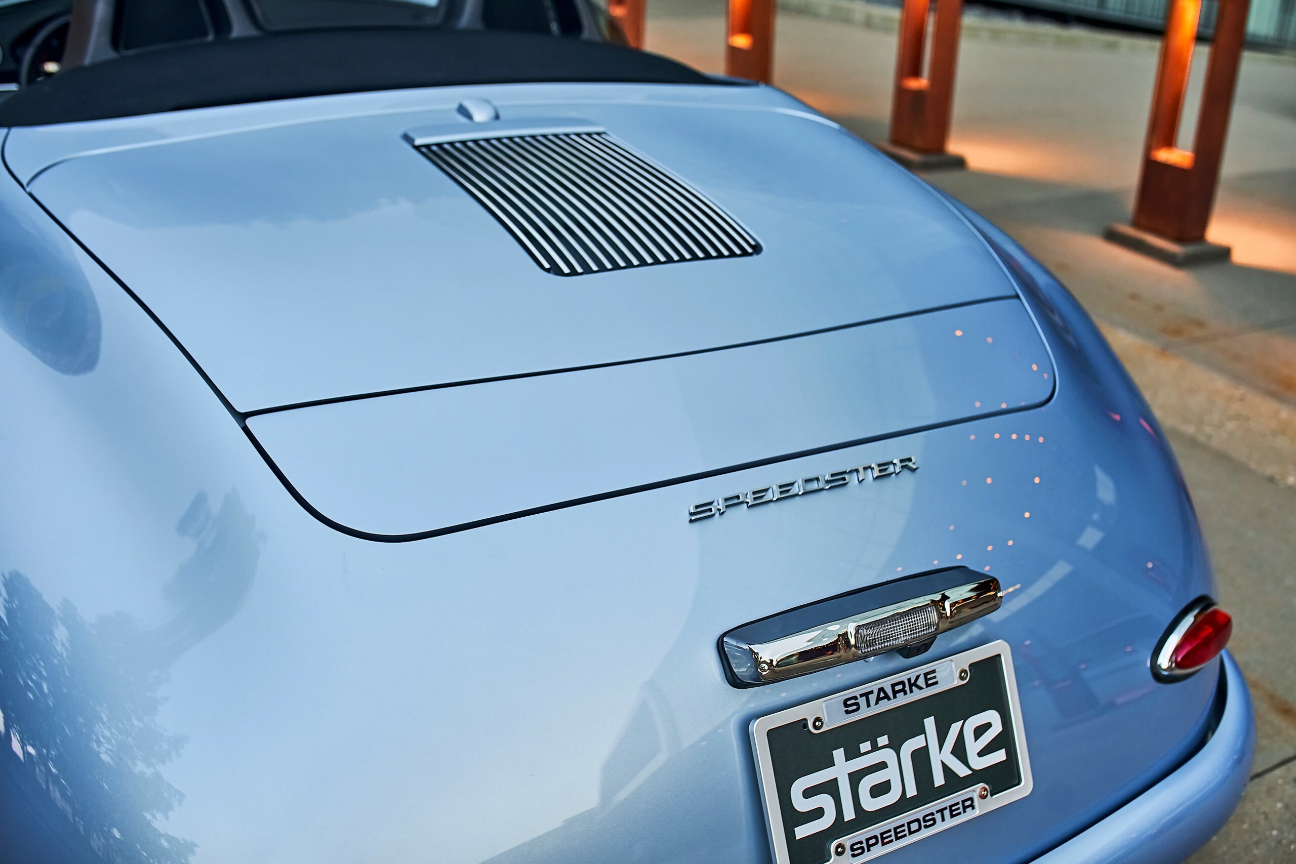 Starke Porsche 718 Speedster - 18