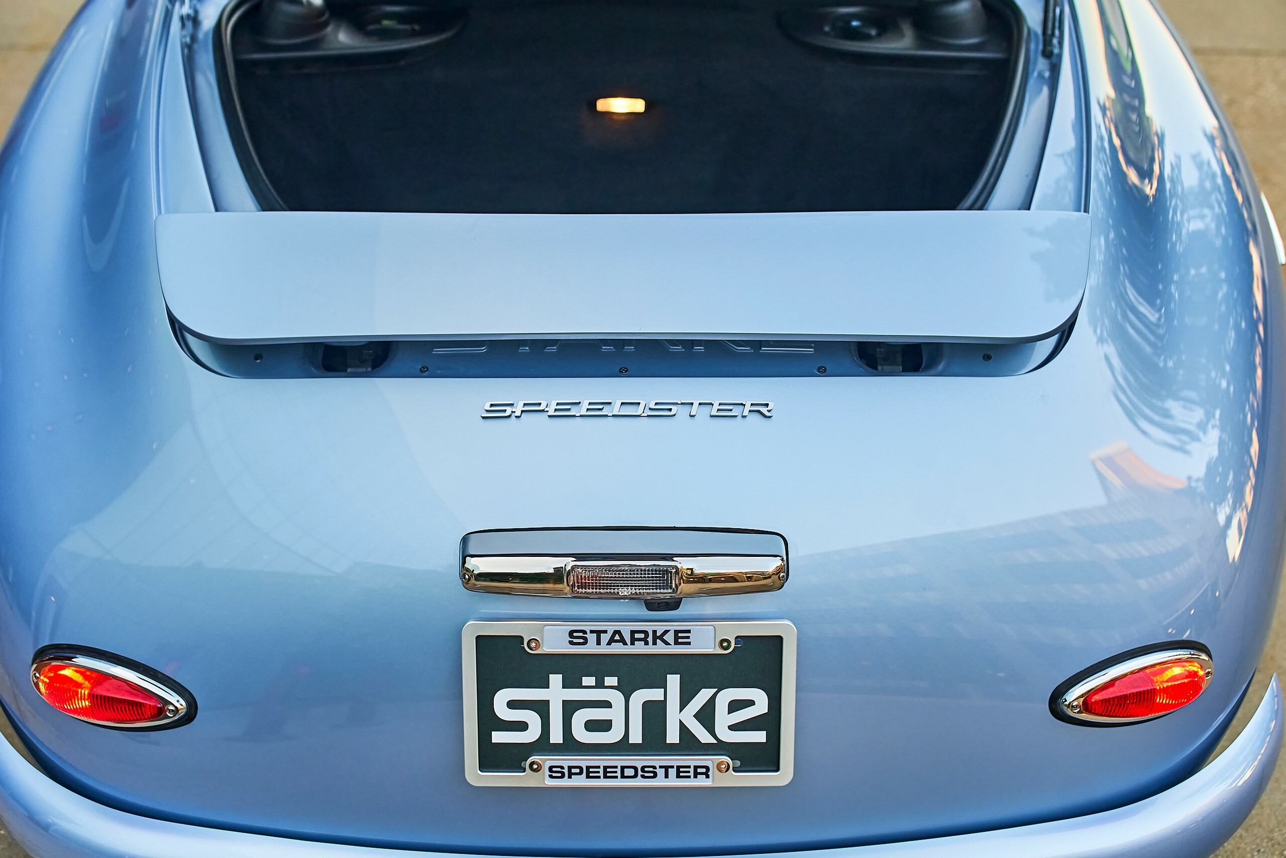 Starke Porsche 718 Speedster - 74
