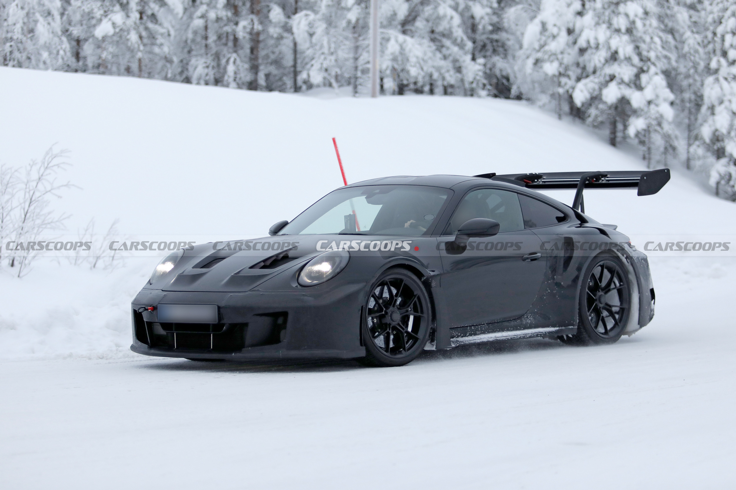 2027 Porsche 911 GT3 RS 122 12