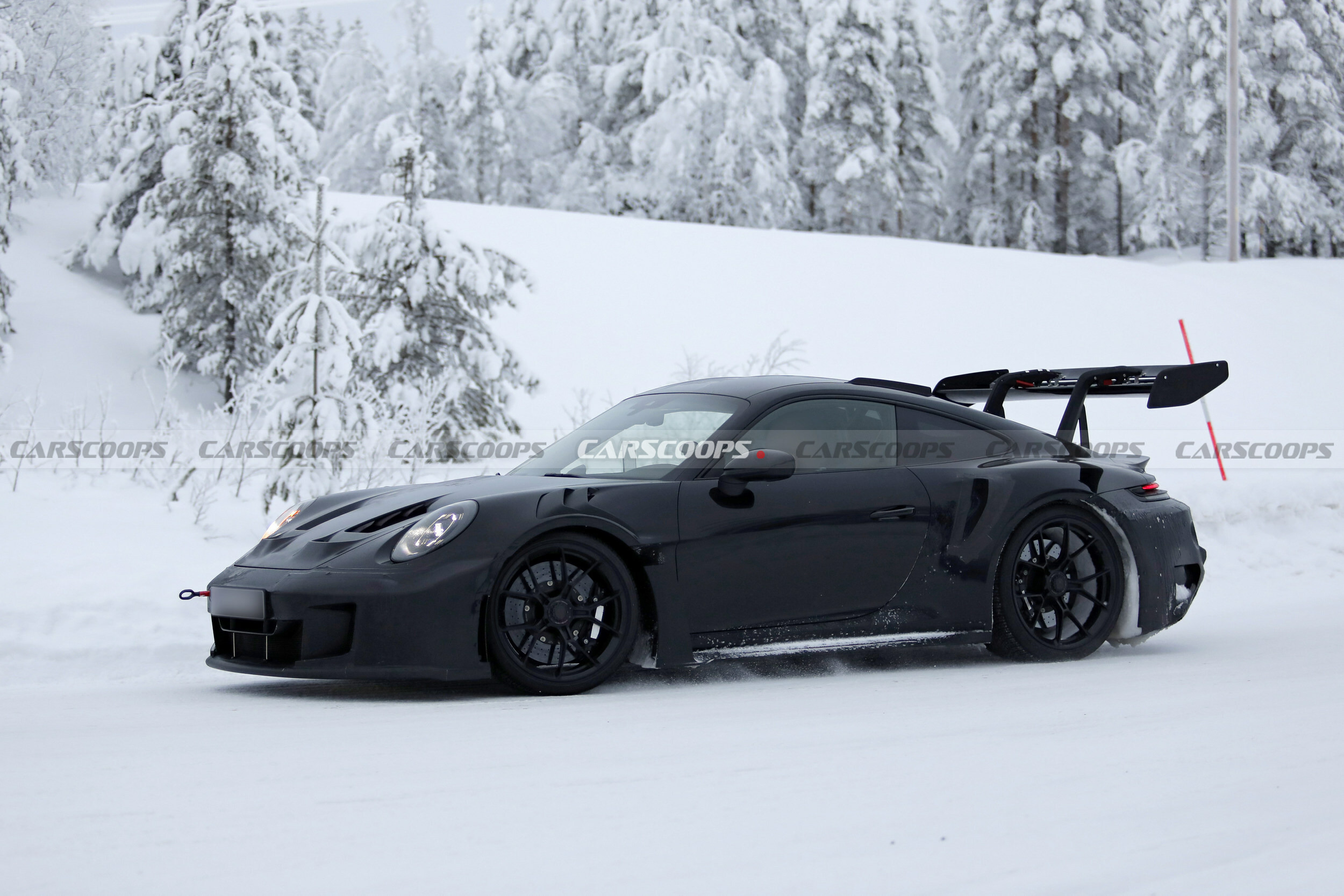 2027 Porsche 911 GT3 RS 122 13
