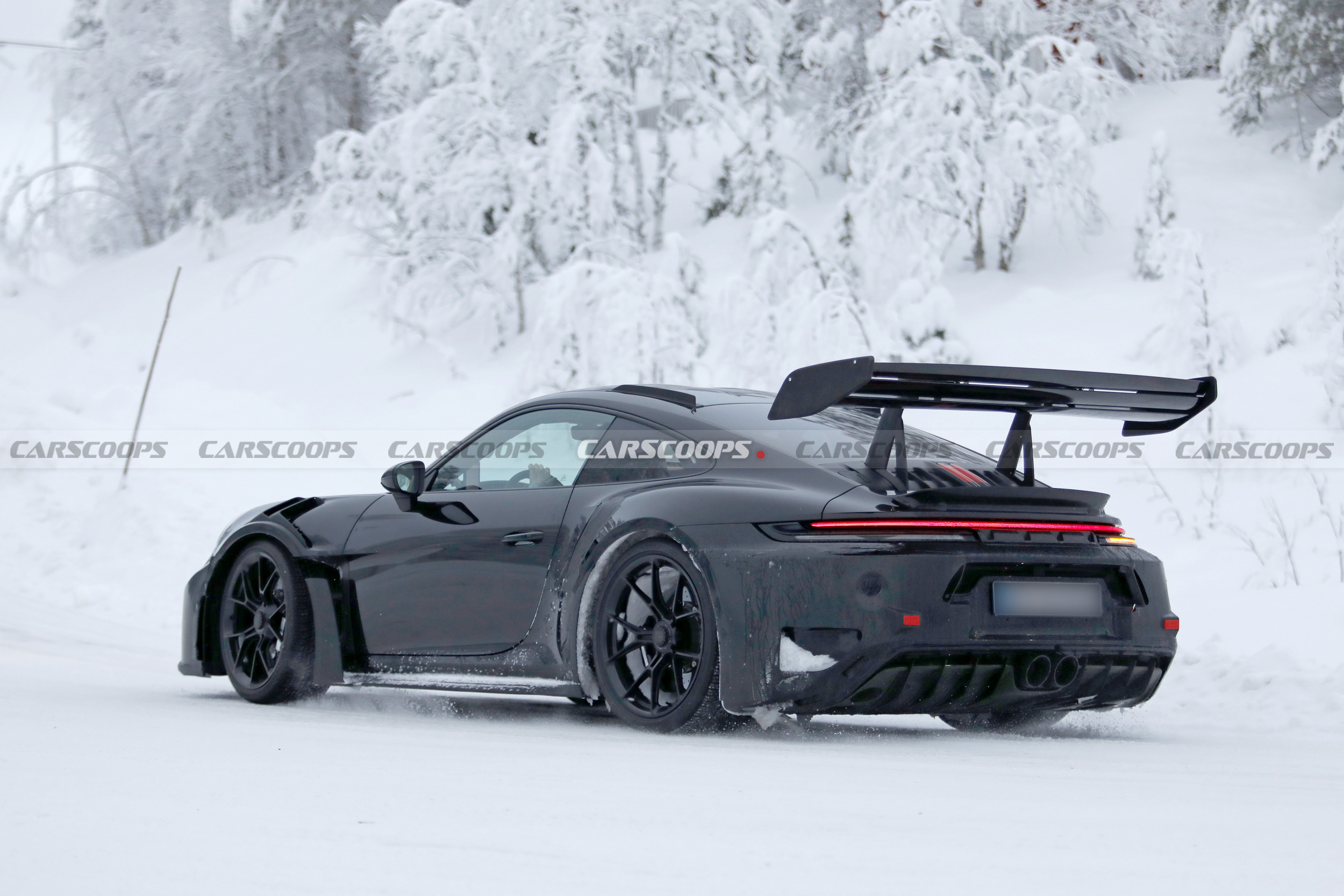 2027 Porsche 911 GT3 RS 122 16