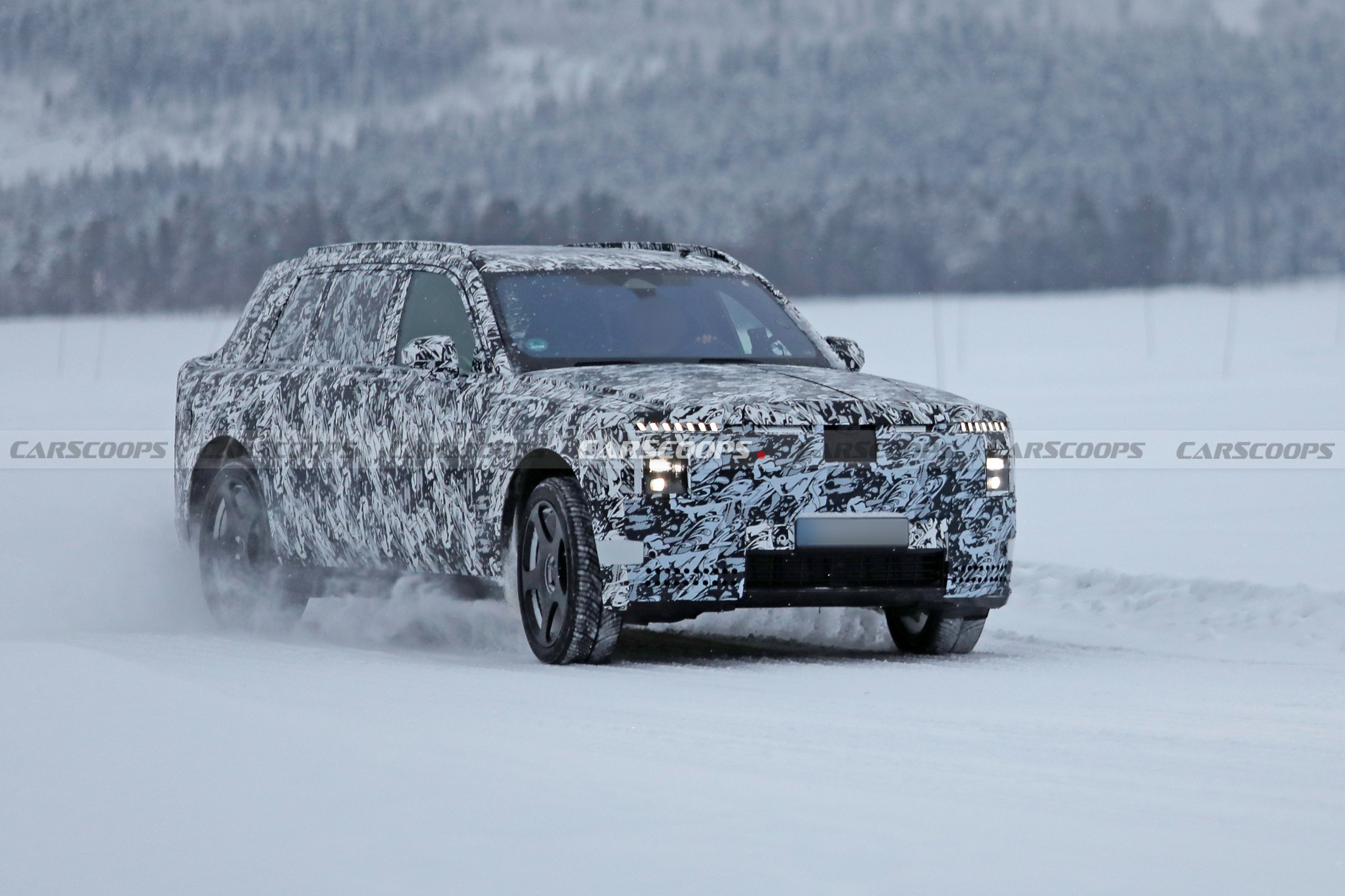 Rolls-Royce Cullinan EV 115 1
