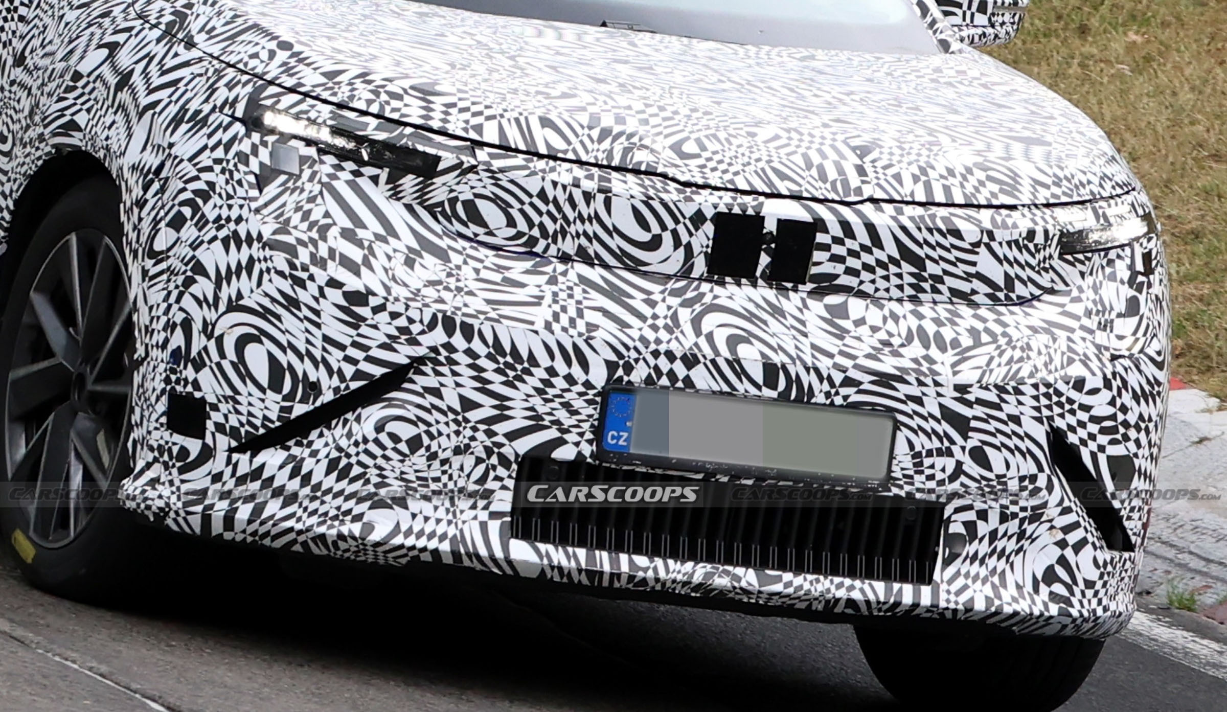 Skoda Vision 7S prototype 00006