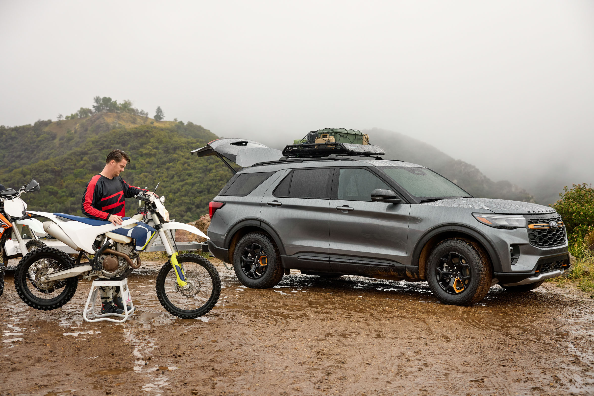 2026 Ford Explorer Tremor 00016