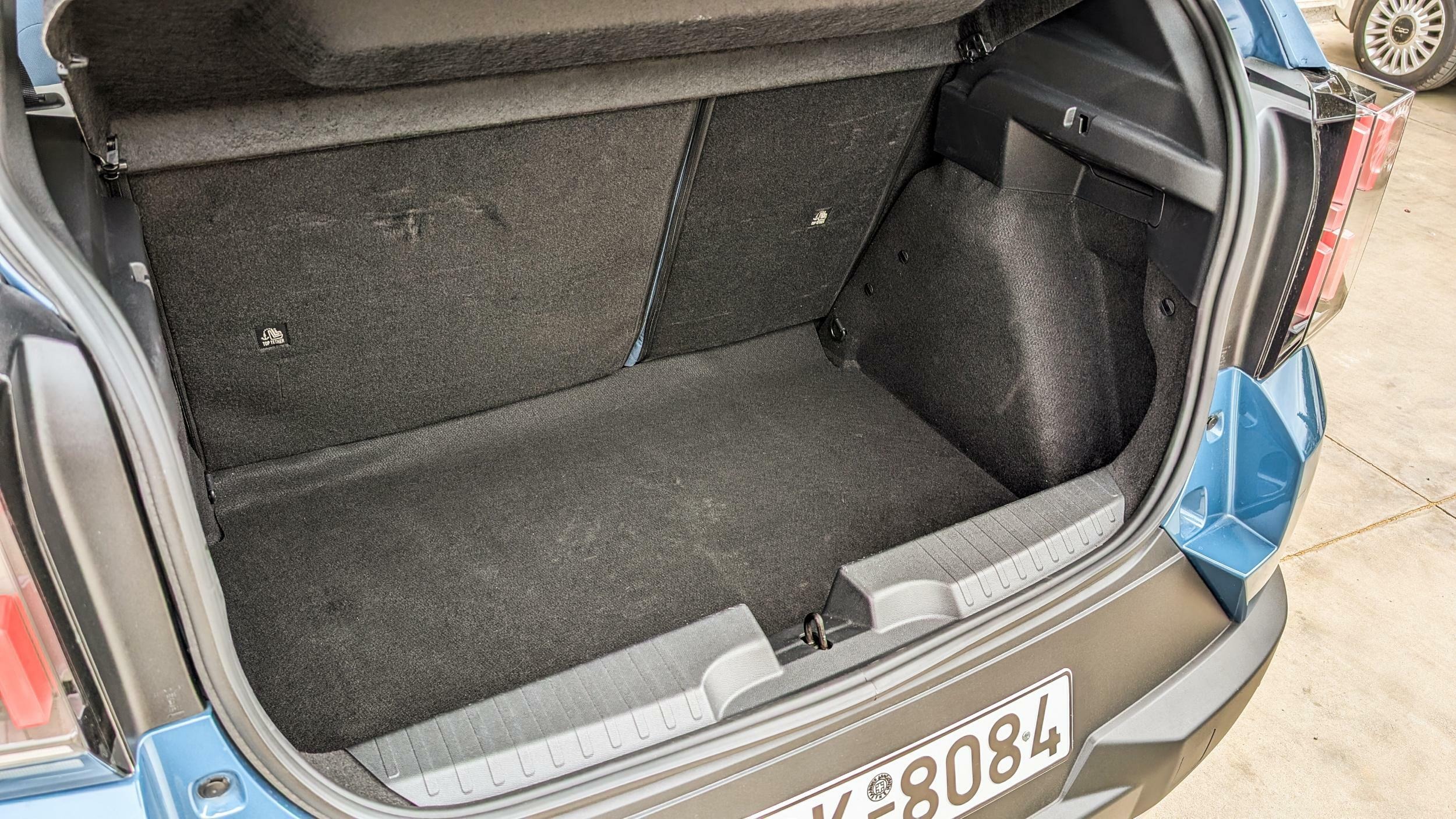 Fiat Grande Panda VS Citroen C3 - CarScoops (35)s