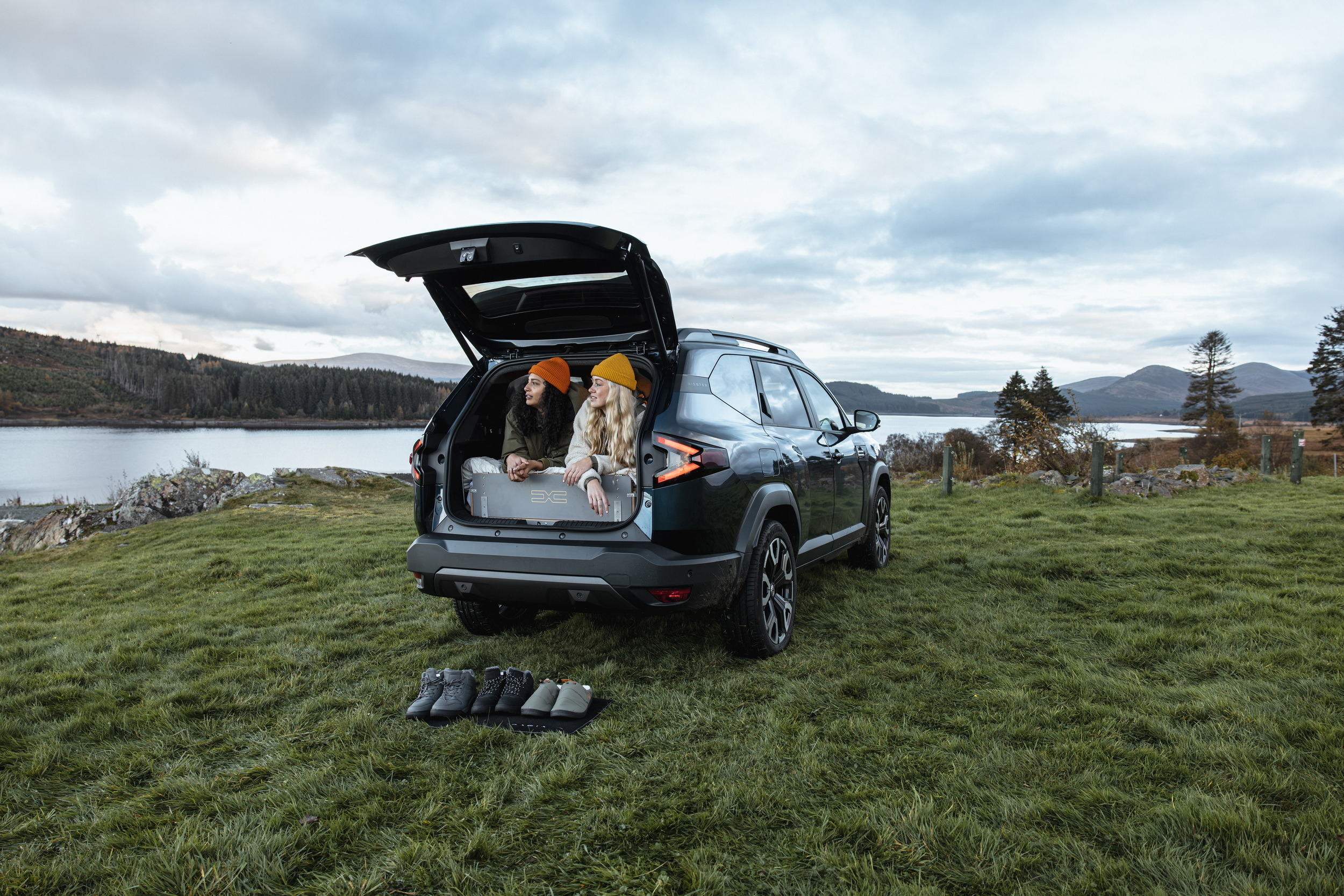Dacia Bigster with Sleep Pack - Million Star Hotel (6)