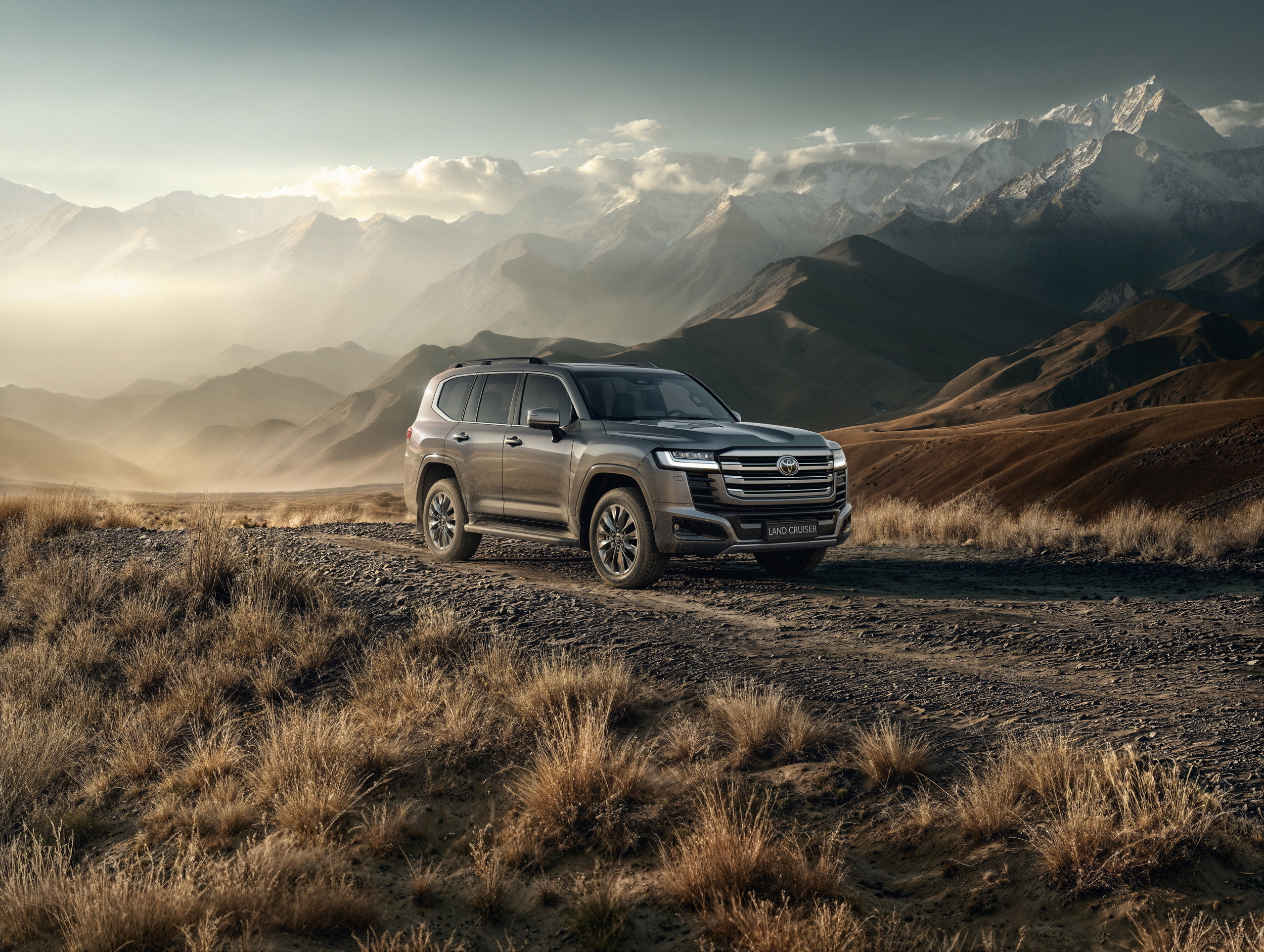 2026 Toyota Land Cruiser 300 Hybrid (1)