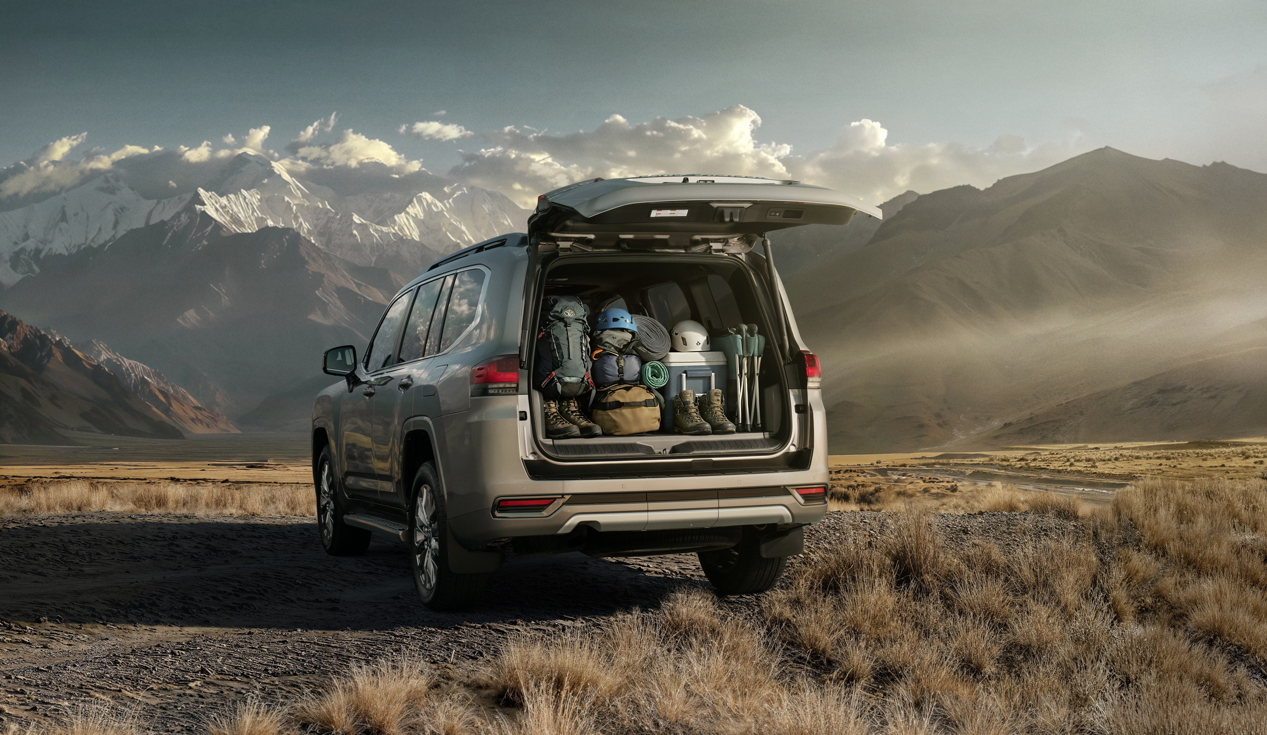 2026 Toyota Land Cruiser 300 Hybrid (9)
