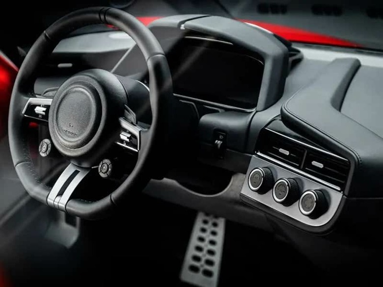 JMEV01 Sports Car - 32