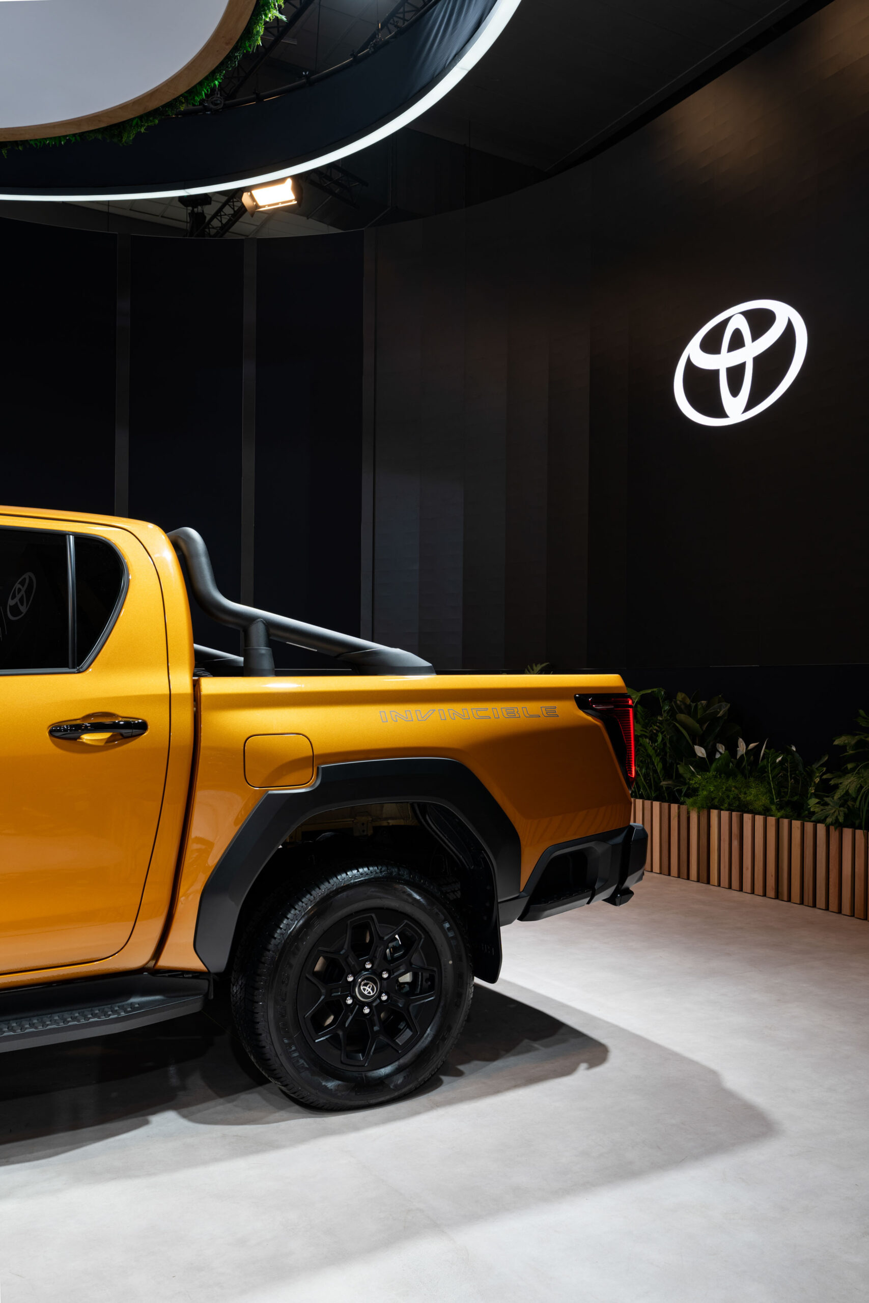 2026 Toyota Hilux 00020