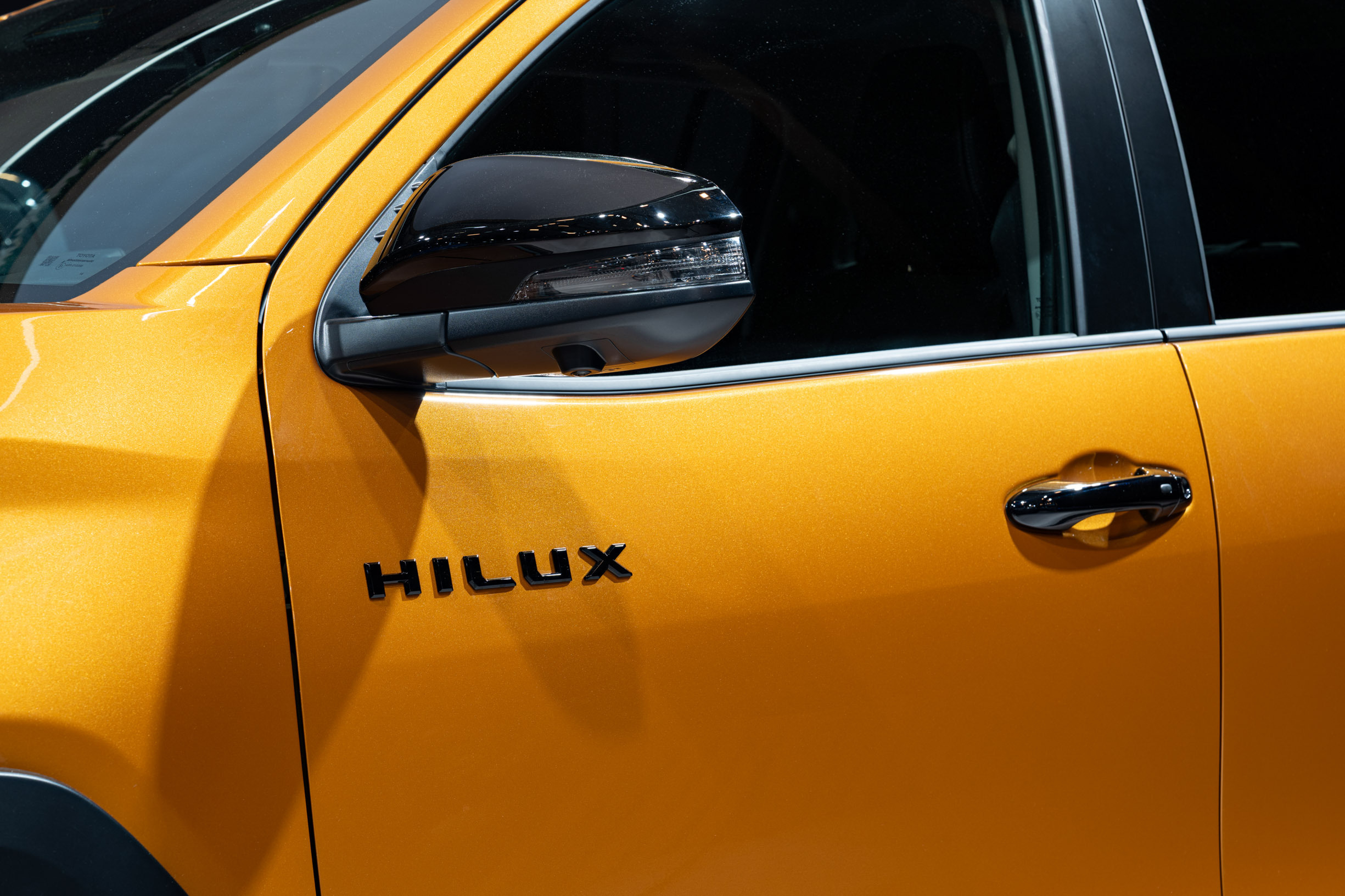 2026 Toyota Hilux 00023