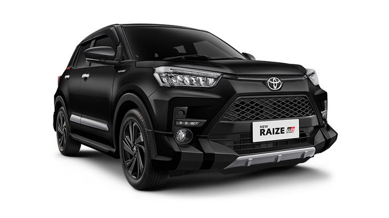 Toyota Raize GR Sport - Indonesia (13)