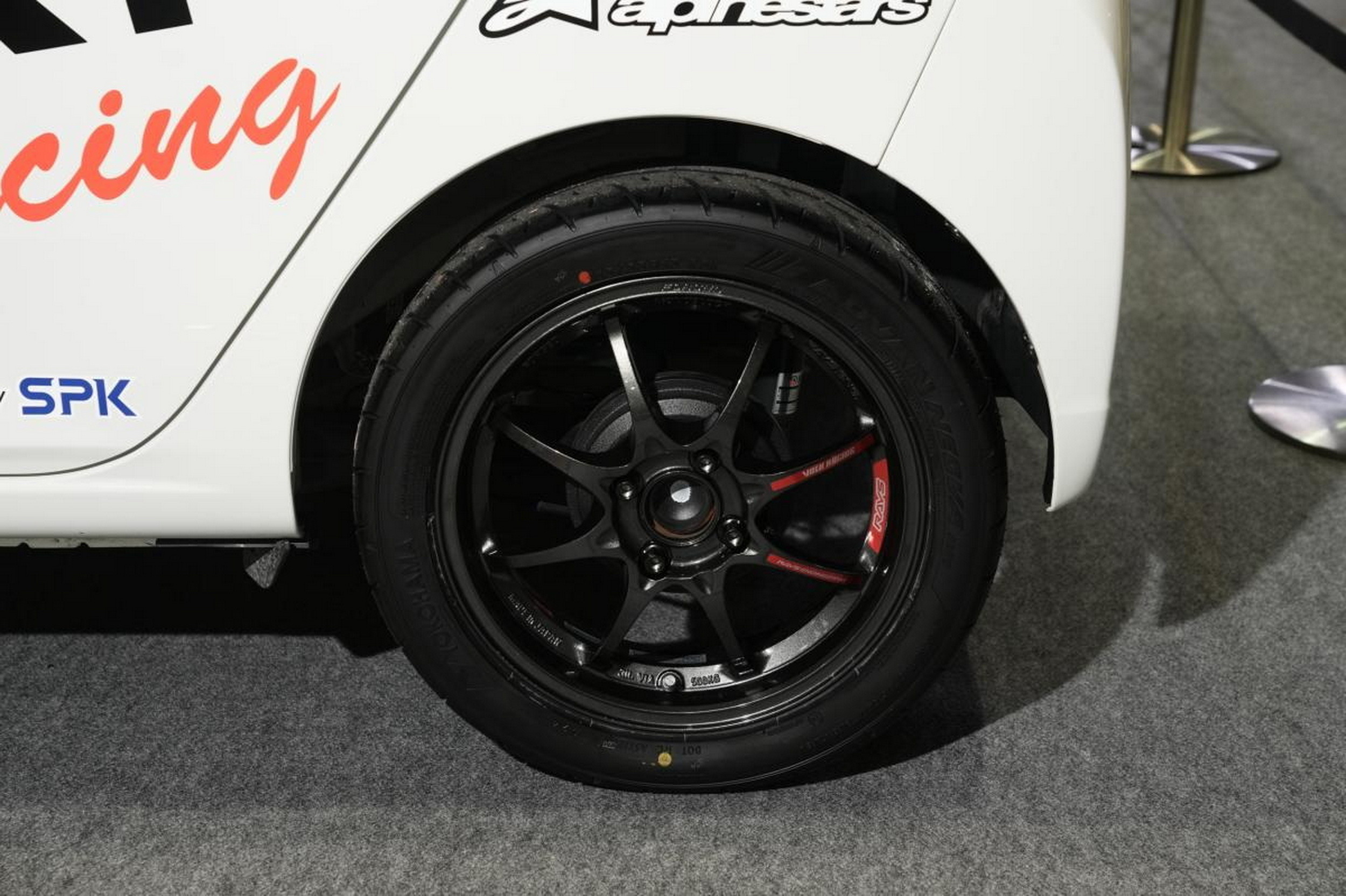 Daihatsu Mira eS by D-Sport Racing (8)