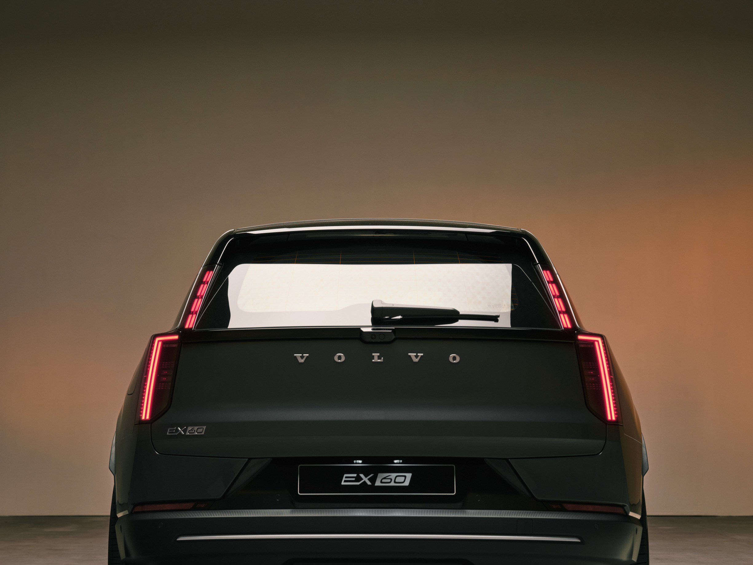Volvo_EX60_studio(23)