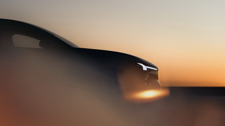 EX60 side profile