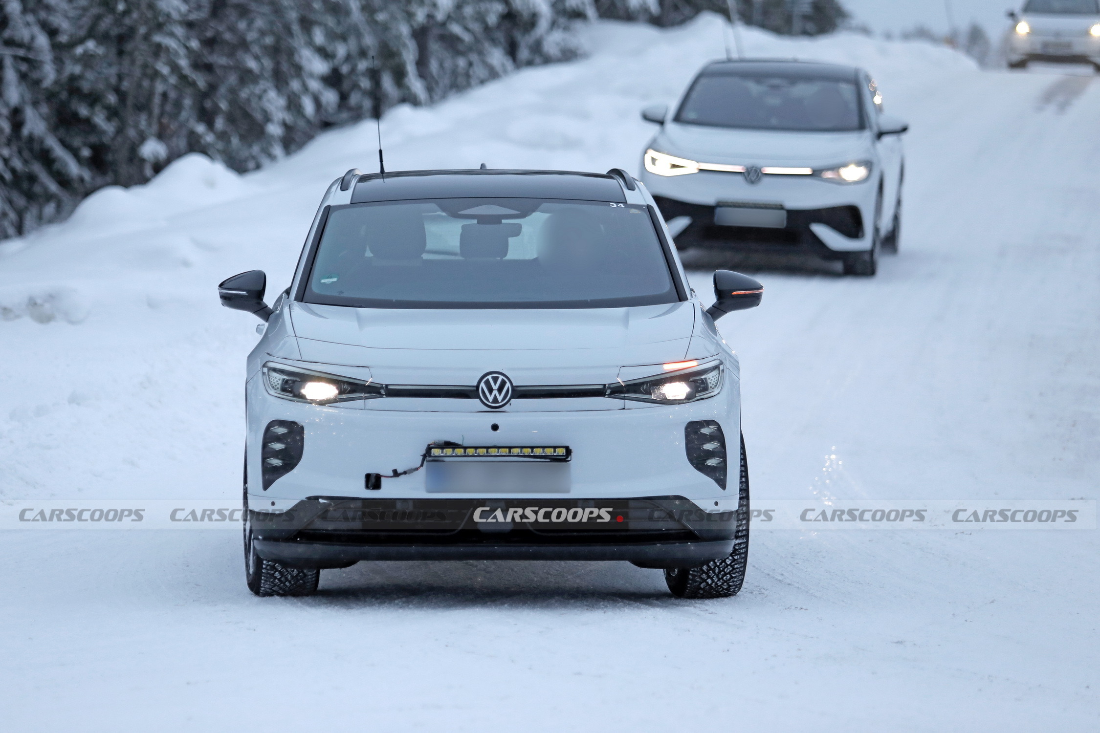 2027 VW ID4 FL 000001