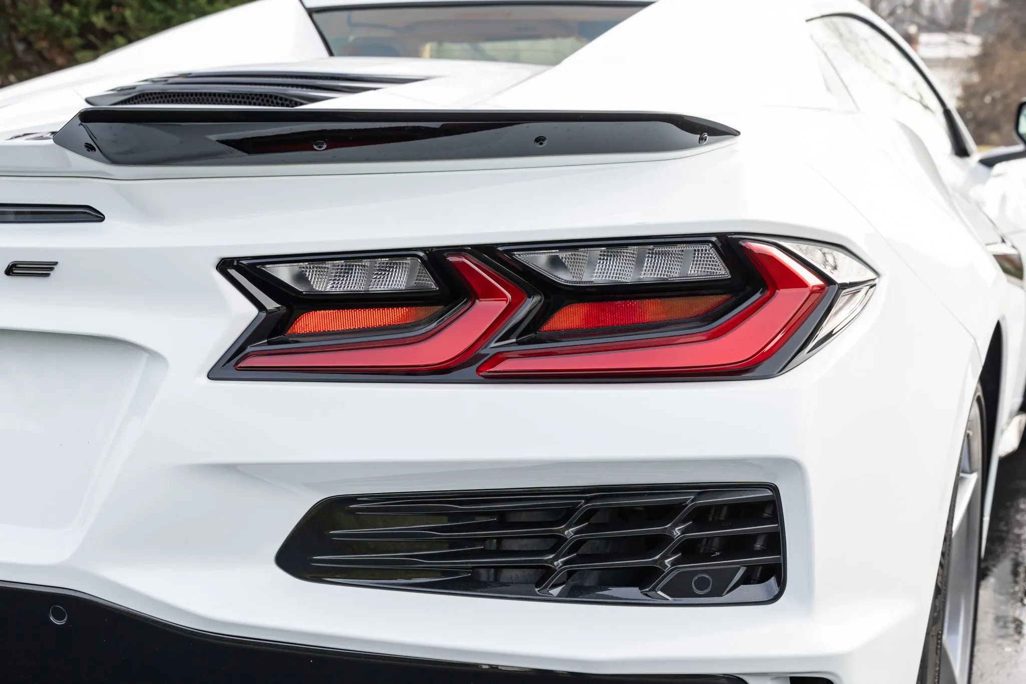 Chevy Corvette E-Ray Auction Result - 13
