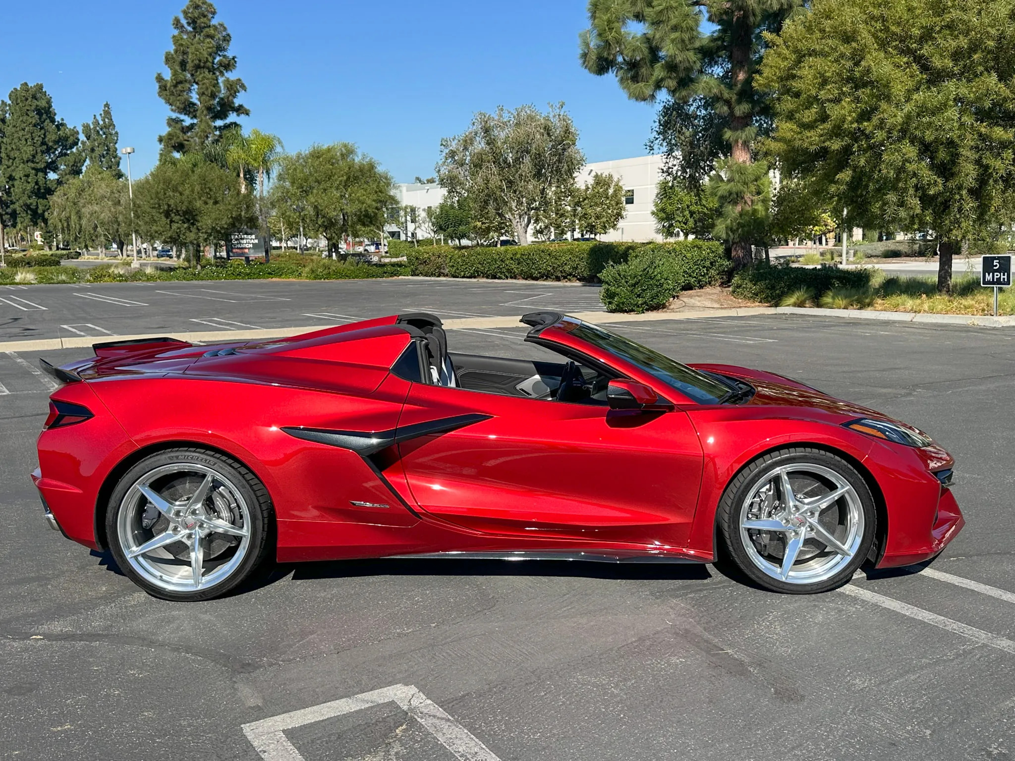 Chevy Corvette E-Ray Auction Result - 31