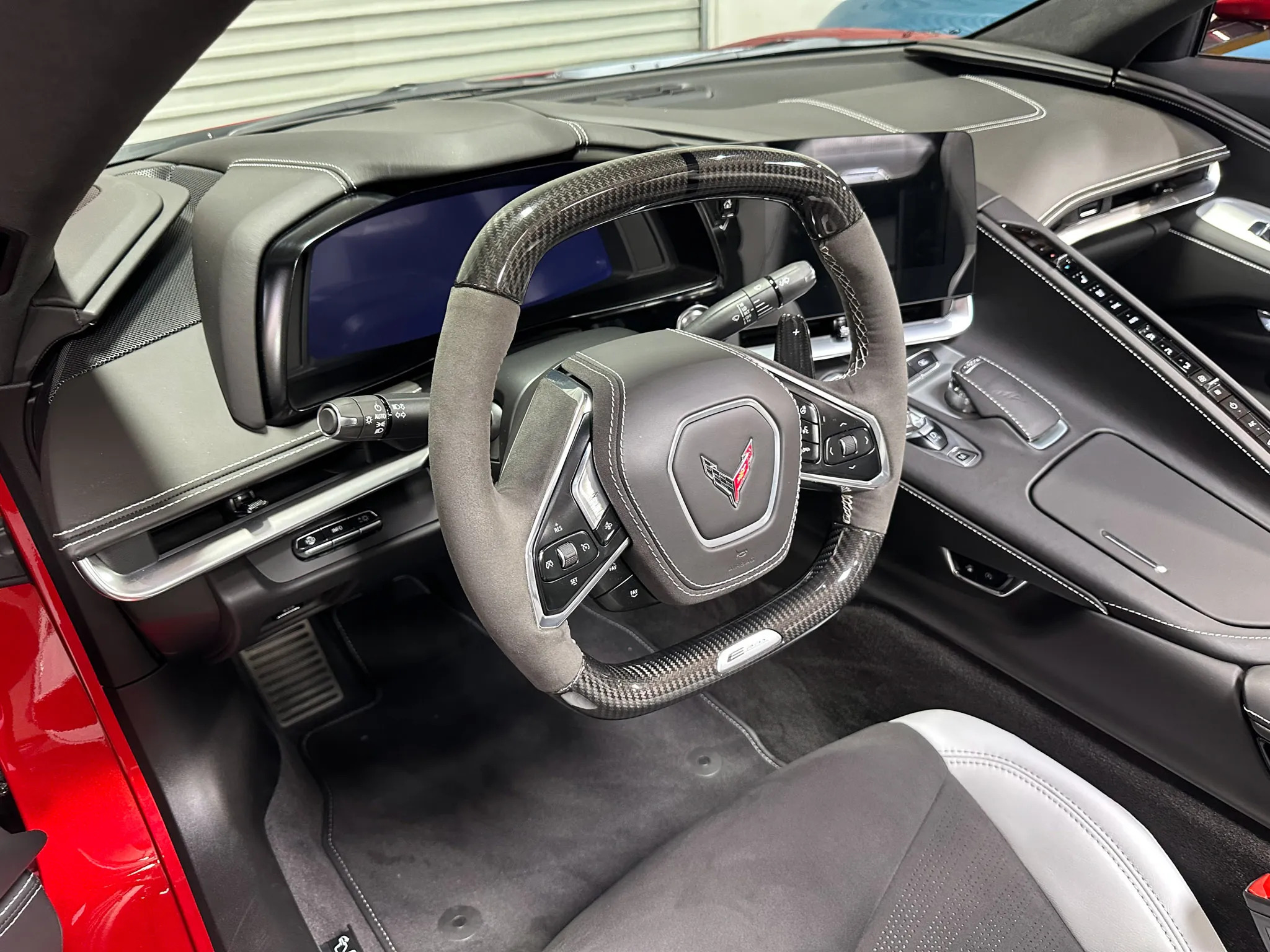 Chevy Corvette E-Ray Auction Result - 39