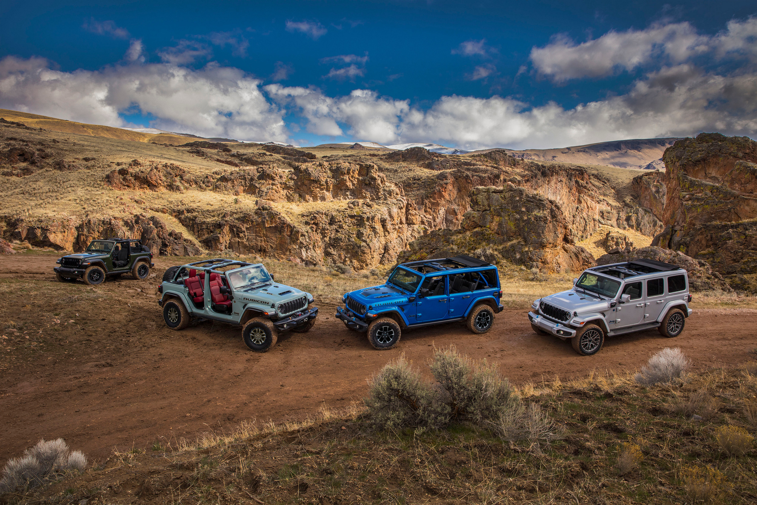 2024 Jeep Wrangler 820 1