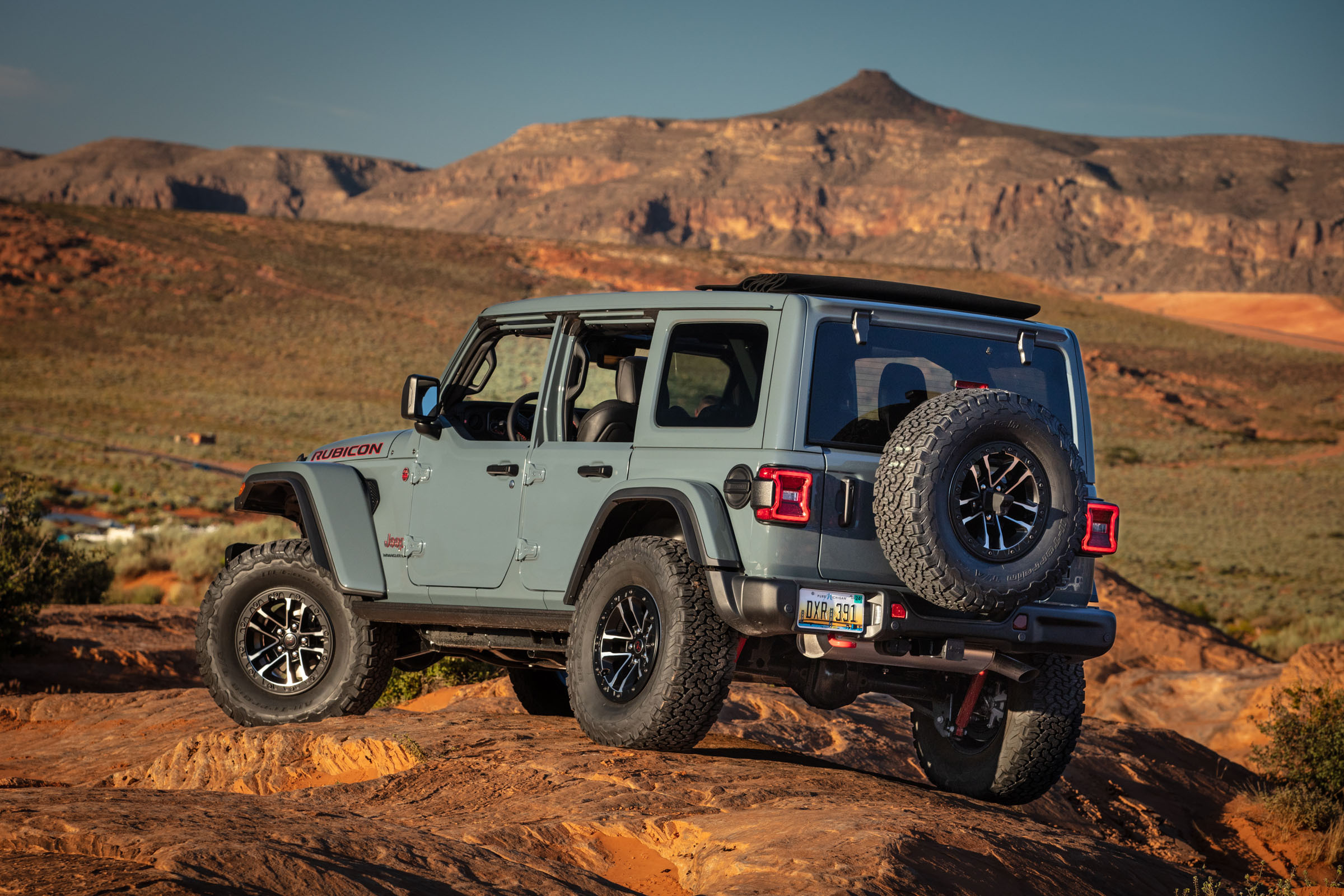 2026 Jeep Wrangler 00006