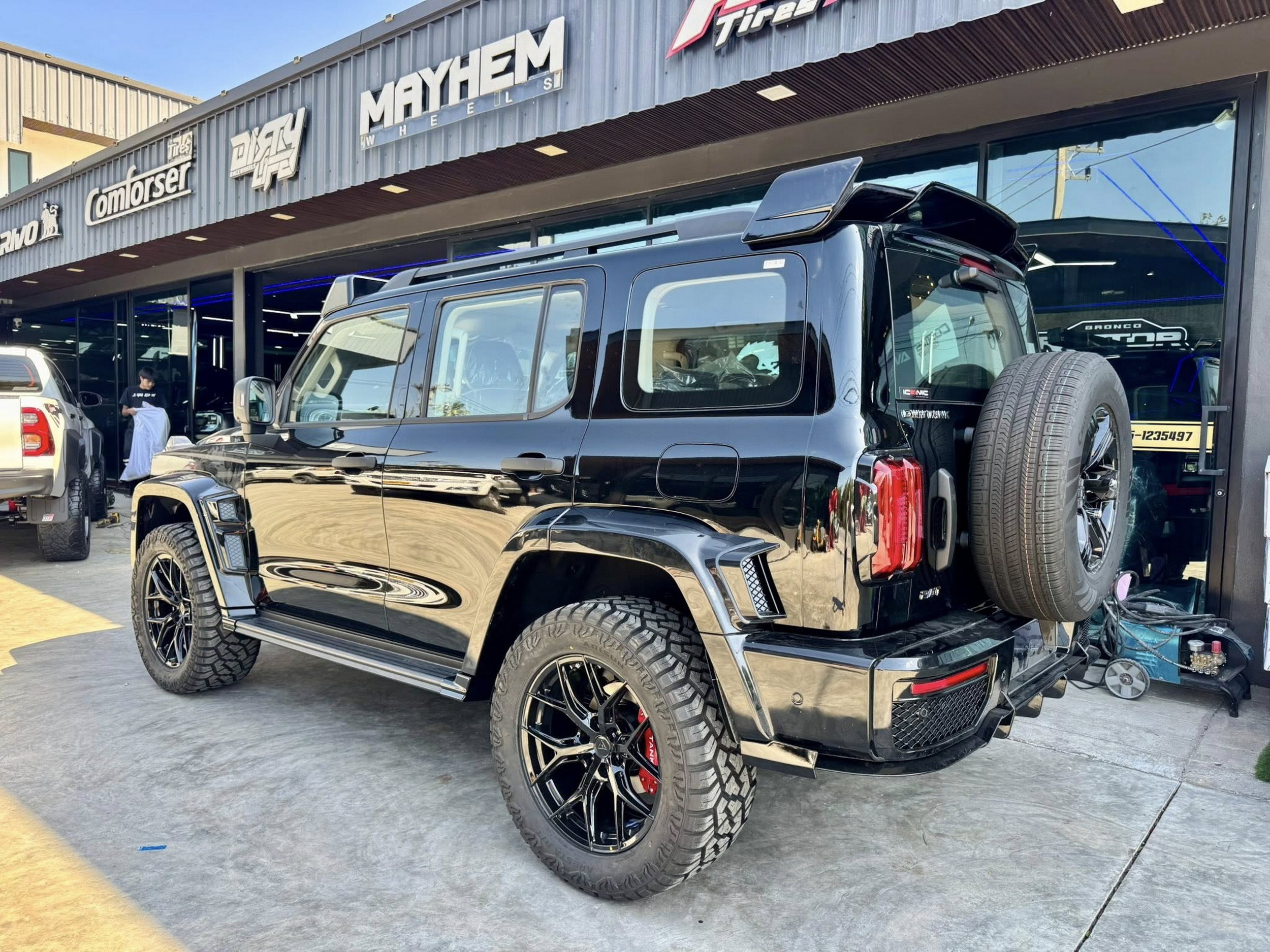 Tank 300 - Mercedes G-Class - Shana E-sport (15)