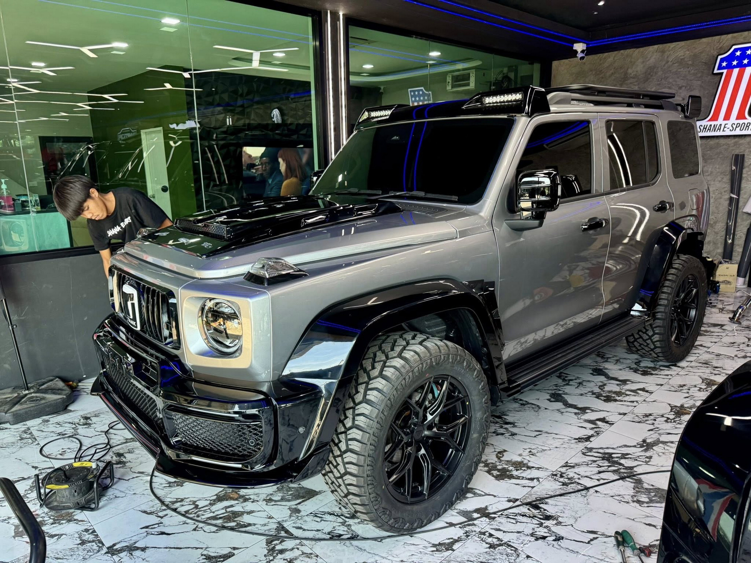 Tank 300 - Mercedes G-Class - Shana E-sport (9)