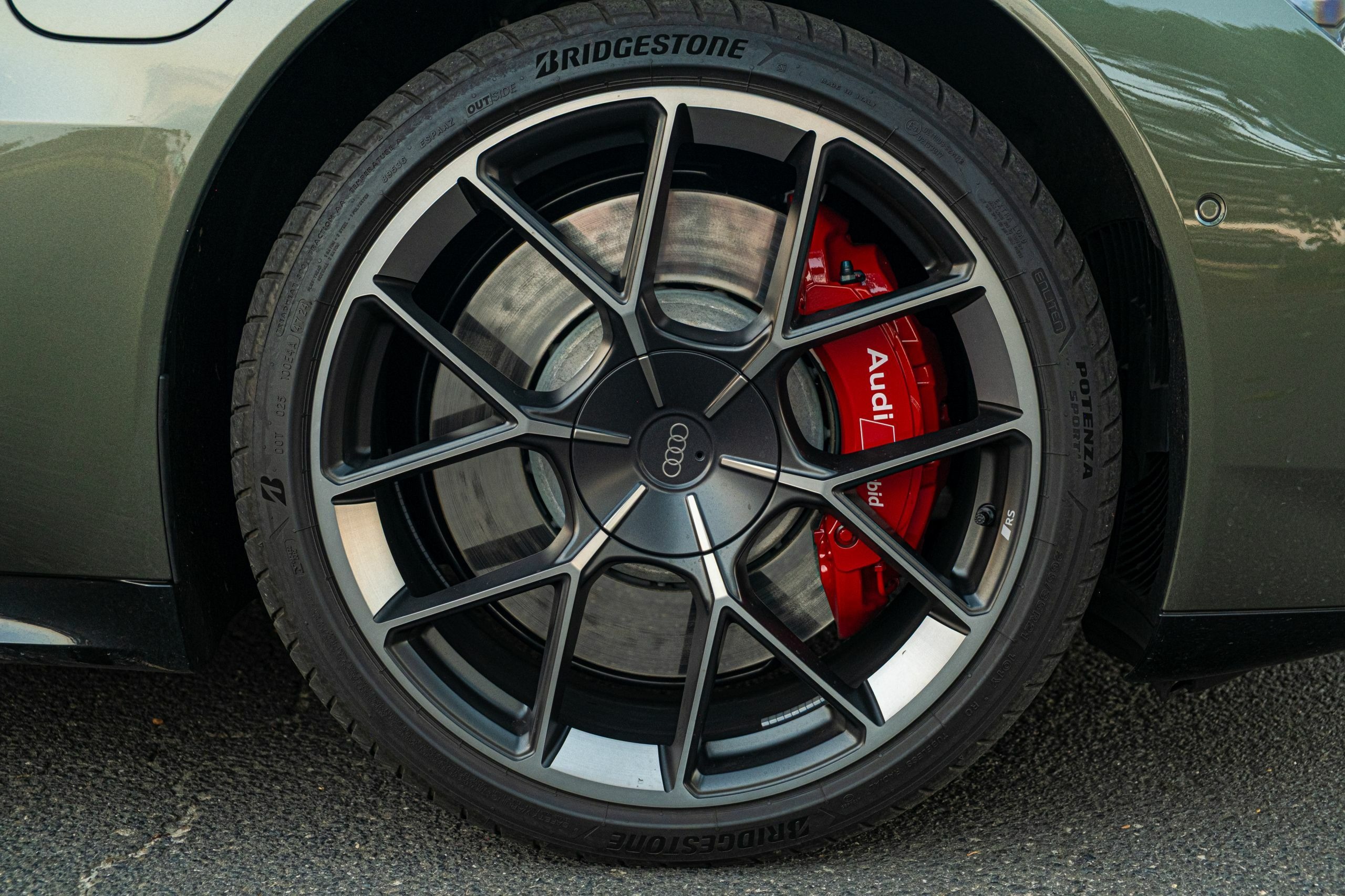 Audi RS e-tron GT Performance Review - 14