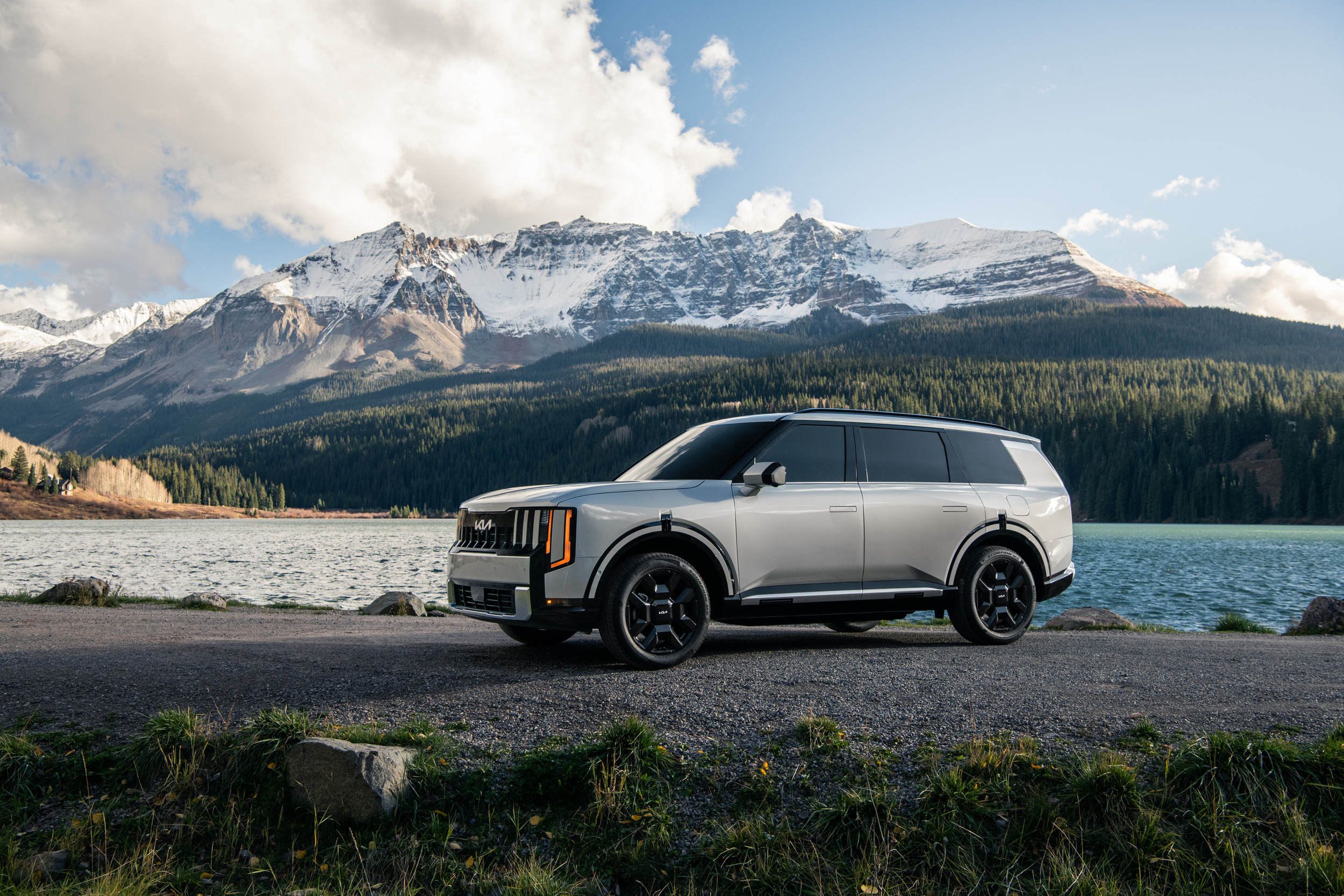 2027 Kia Telluride Hybrid 226 12