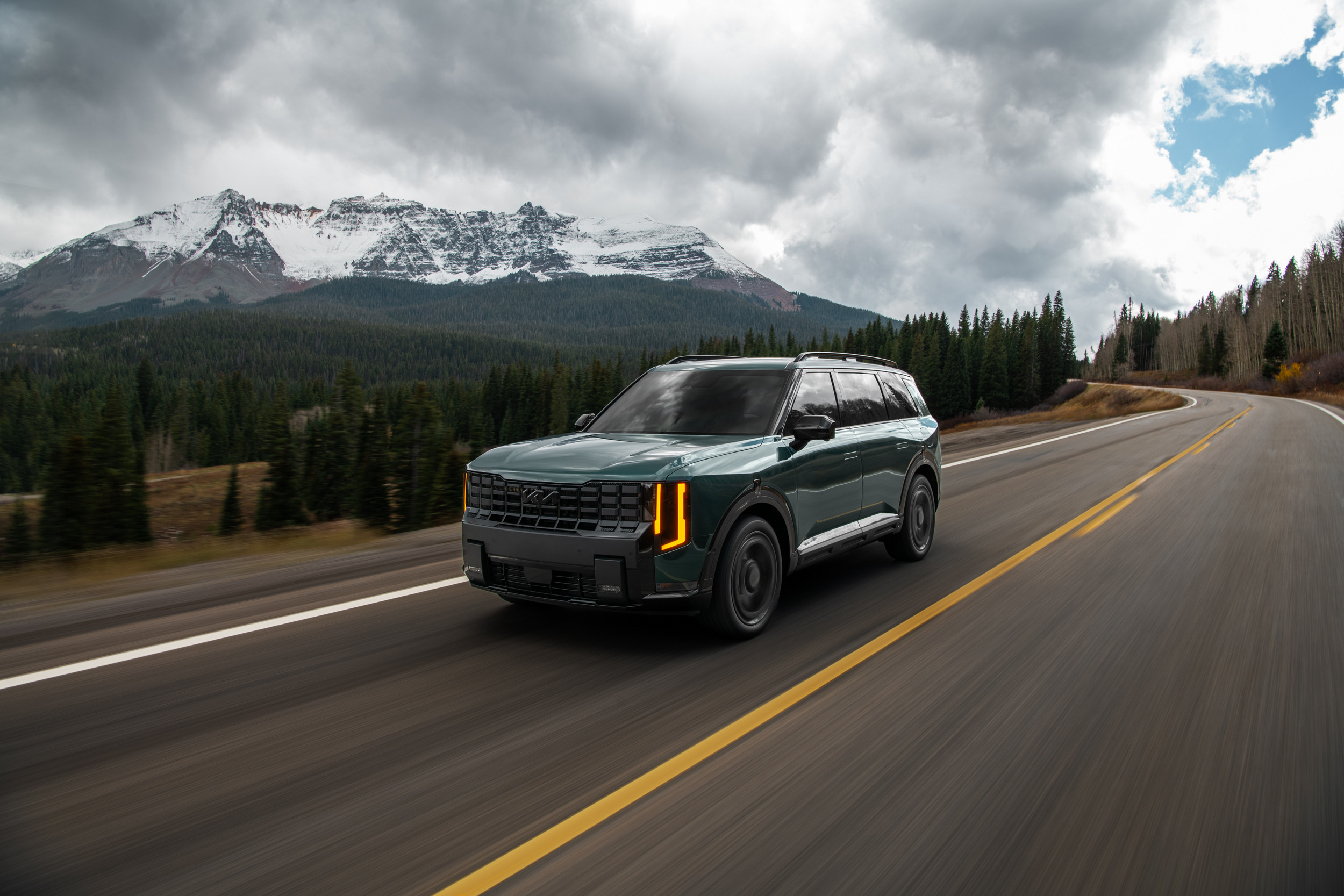 2027 Kia Telluride Hybrid 226 23