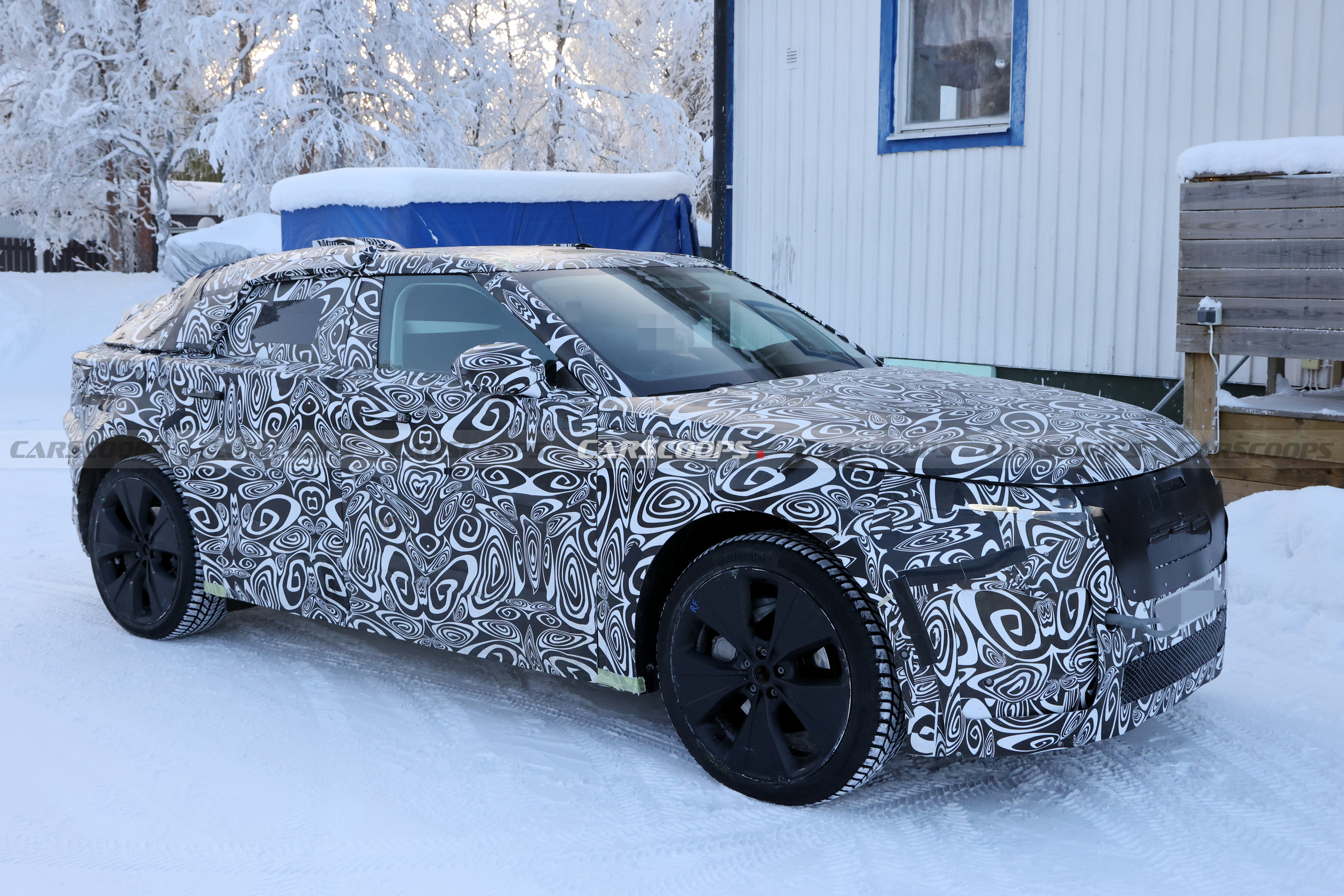 2027 Range Rover Velar 212 6
