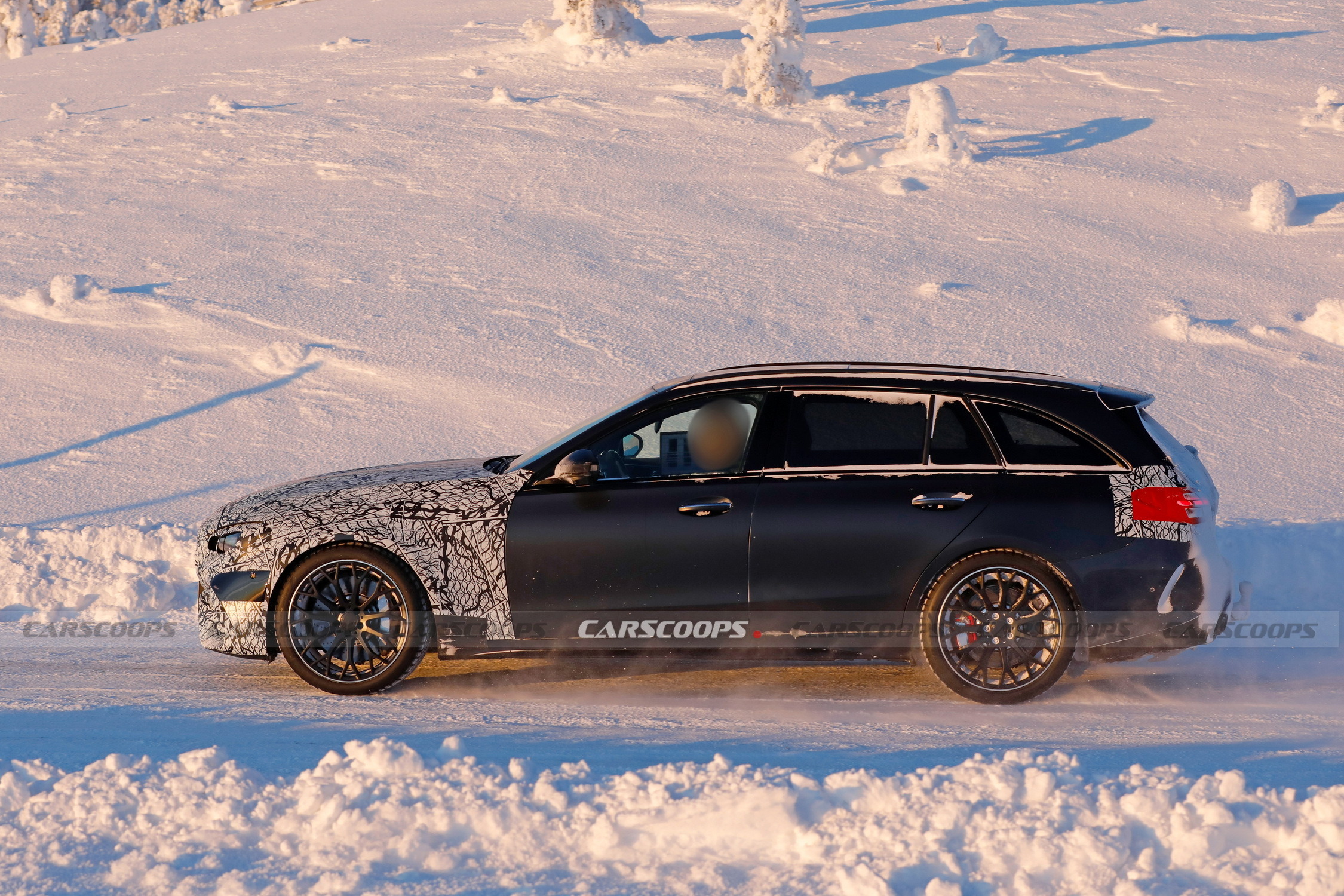2028 Mercedes-AMG C53 Wagon 15